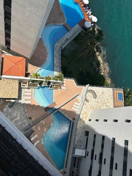 Apartamento de frente para o mar