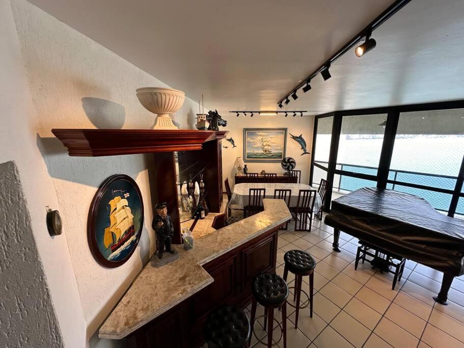 Apartamento de frente para o mar