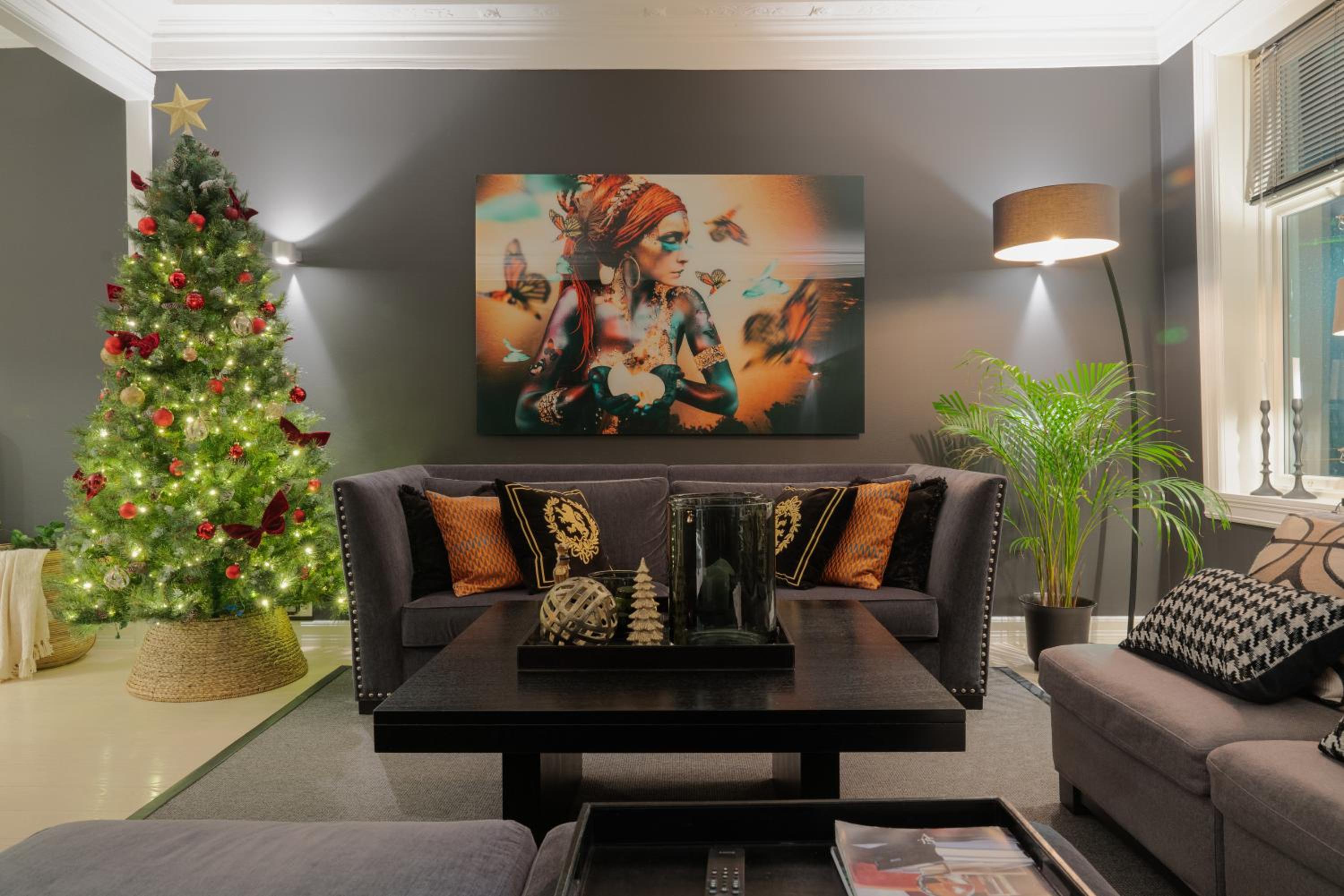 Historic and exclusive apartment view 2