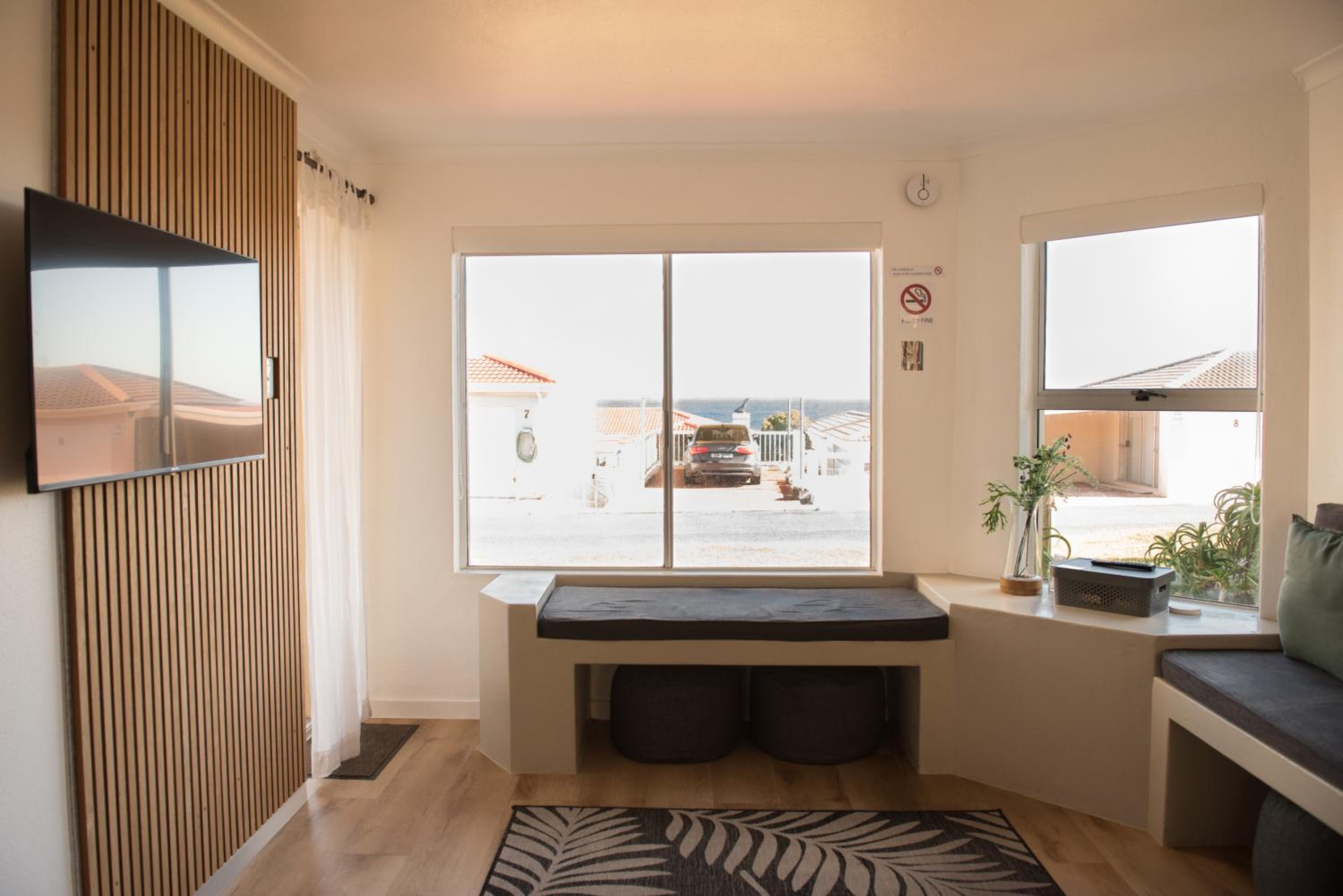 Hermanus Sea Breeze view 3