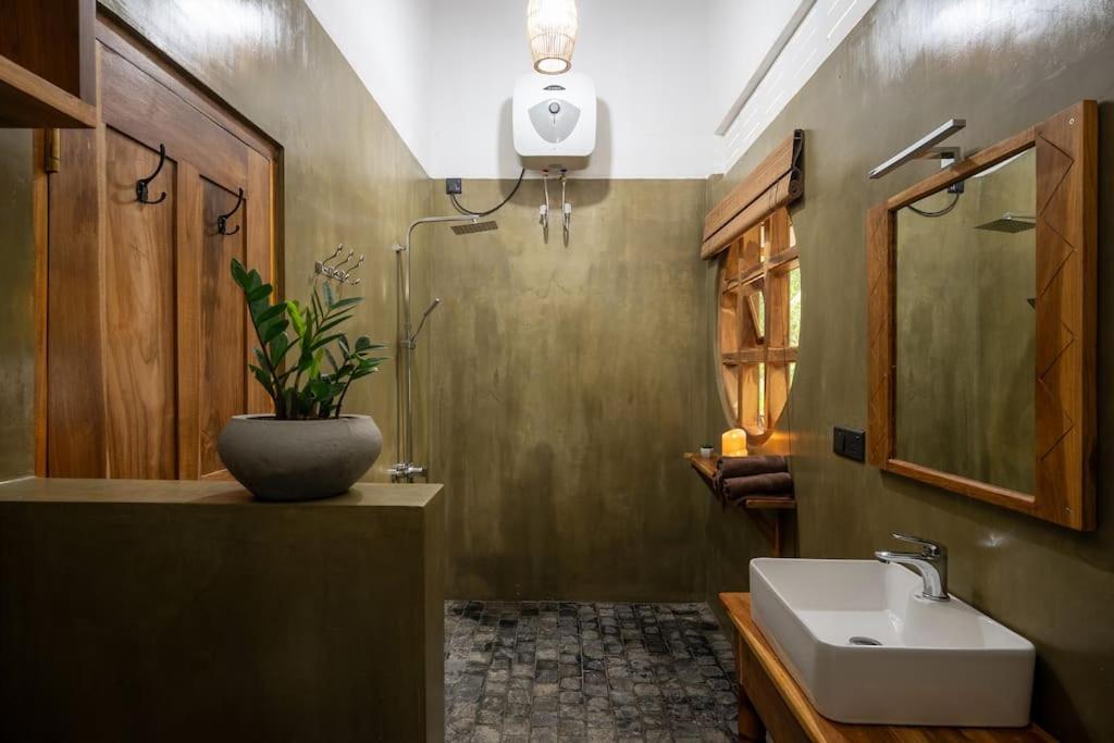 golden elephant villa