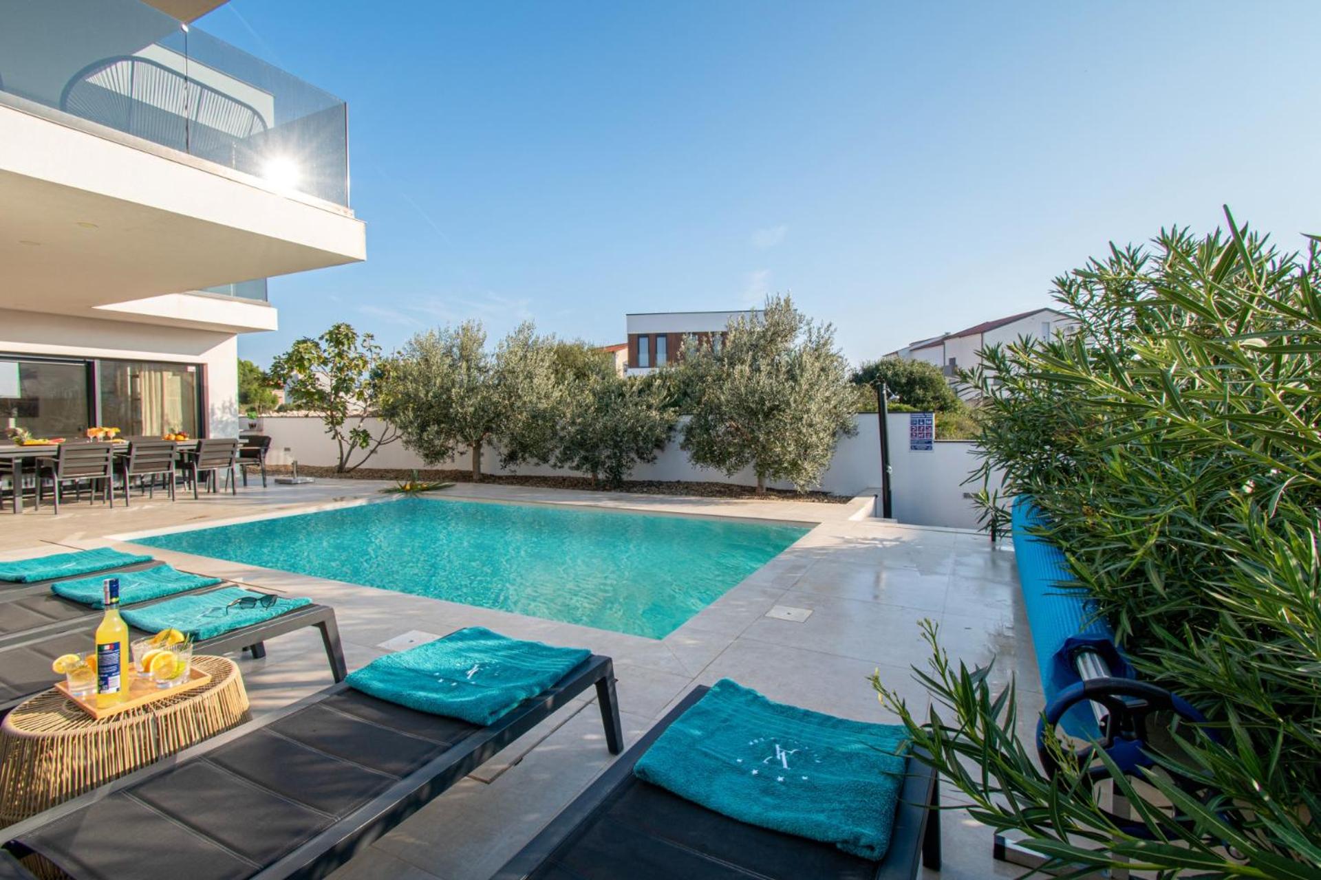 Villa Ajlin mit privatem beheizbarem Pool - by Istrabook view 4