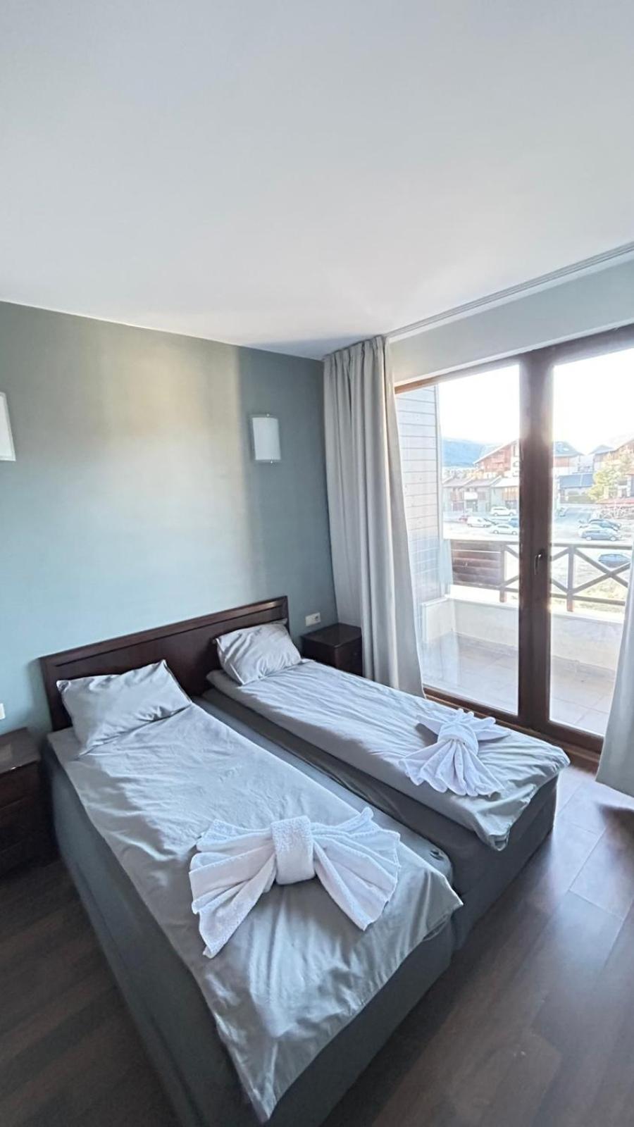 ALTITUDE MOUNTAIN APARTMENTS ASPEN at GONDOLA BANSKO