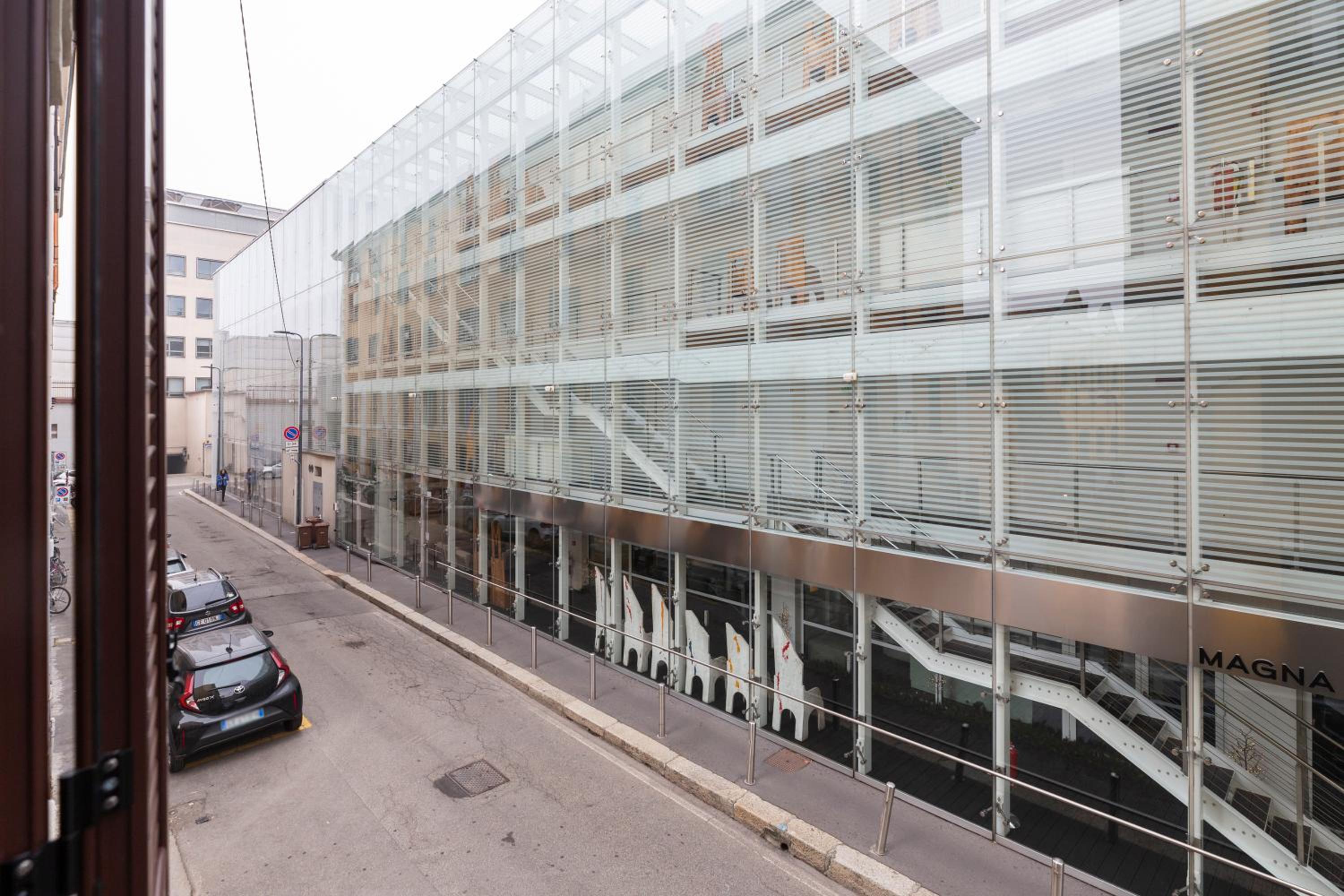 Tortona Space - Fashion District