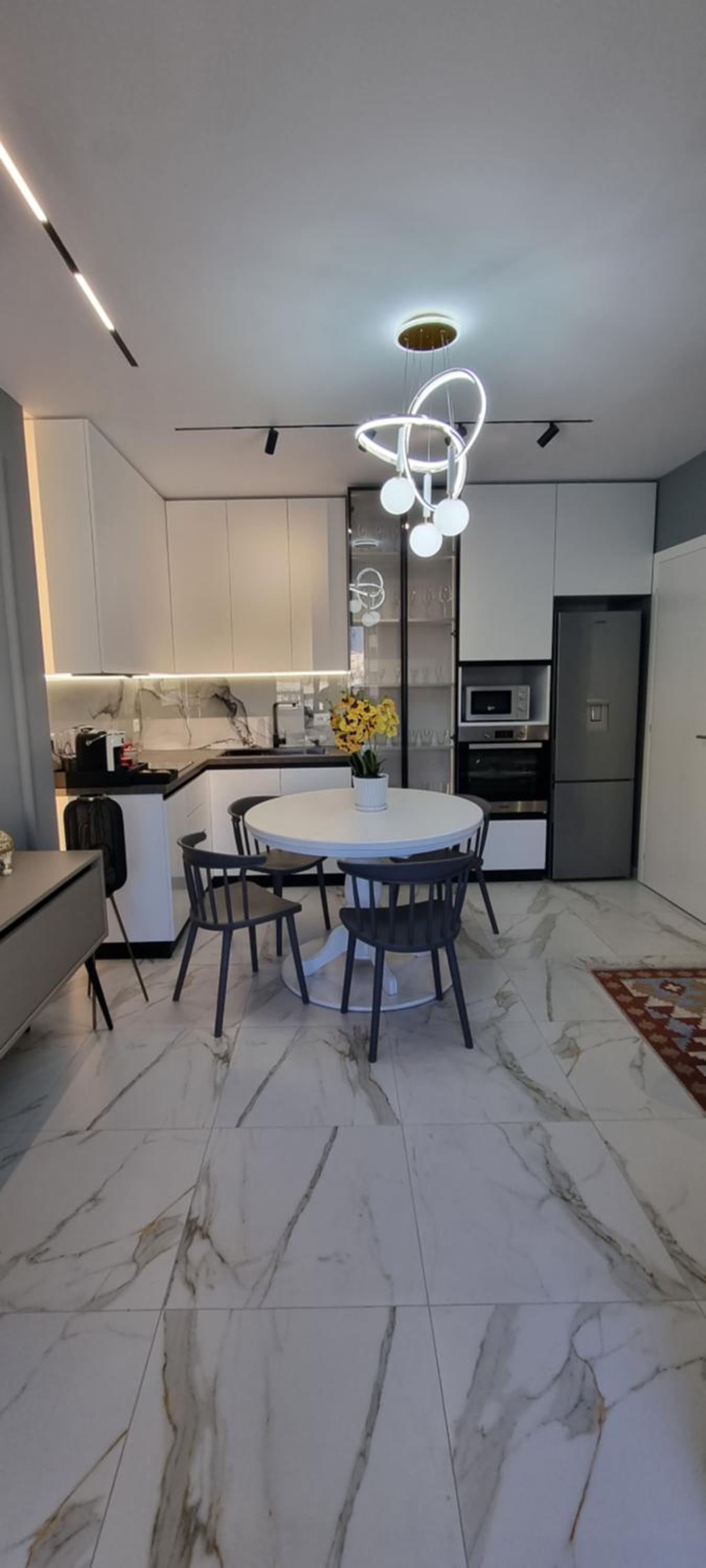 Center Dots Apartment Tirana