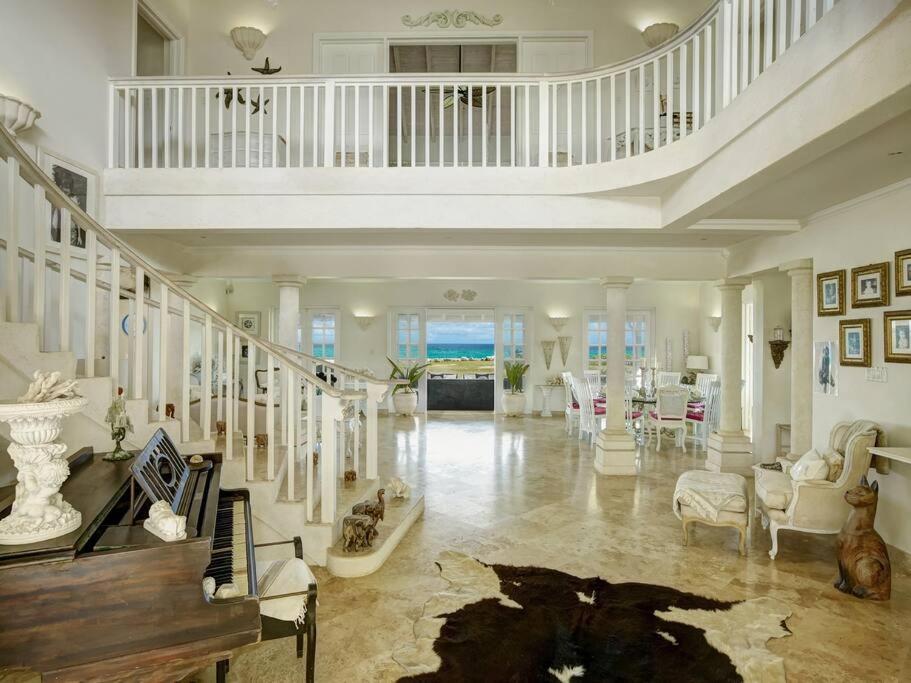 Larimar 6 Bed 6 bath Luxury Ocean Front Villa