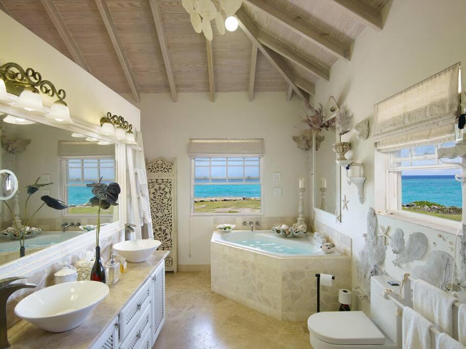 Larimar 6 Bed 6 bath Luxury Ocean Front Villa