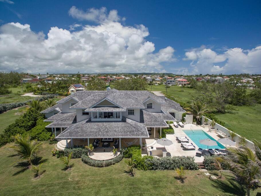 Larimar 6 Bed 6 bath Luxury Ocean Front Villa