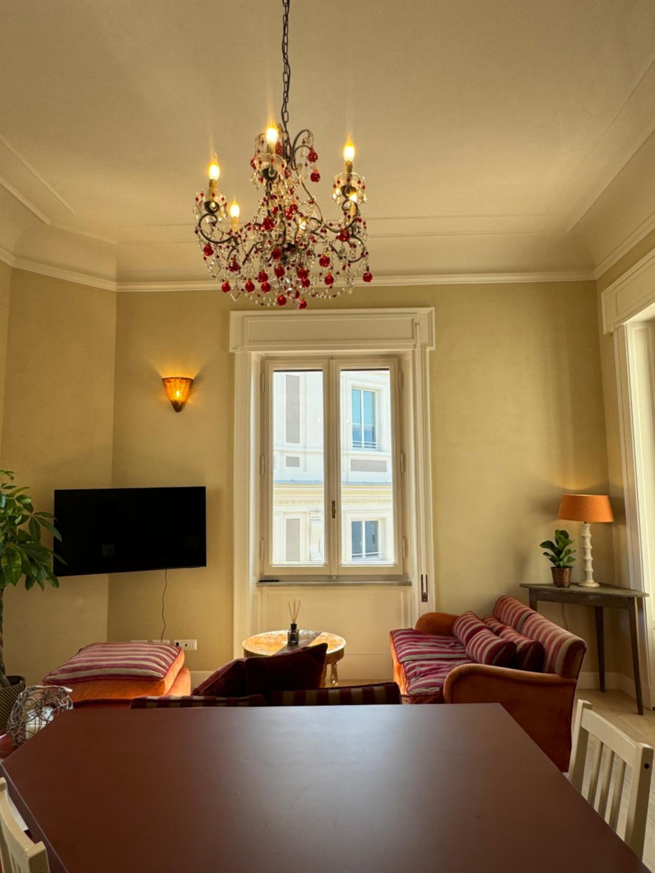 Elegante appartamento con terrazzo