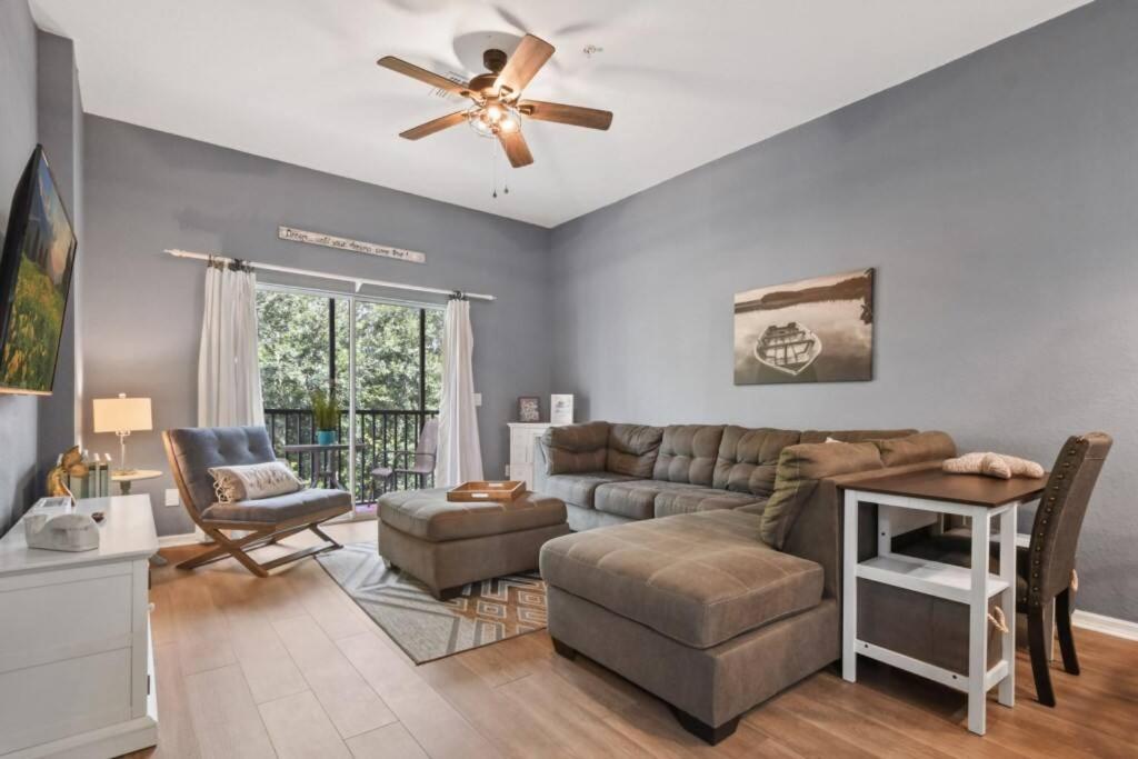 Gorgeous Bahama Bay Condo!