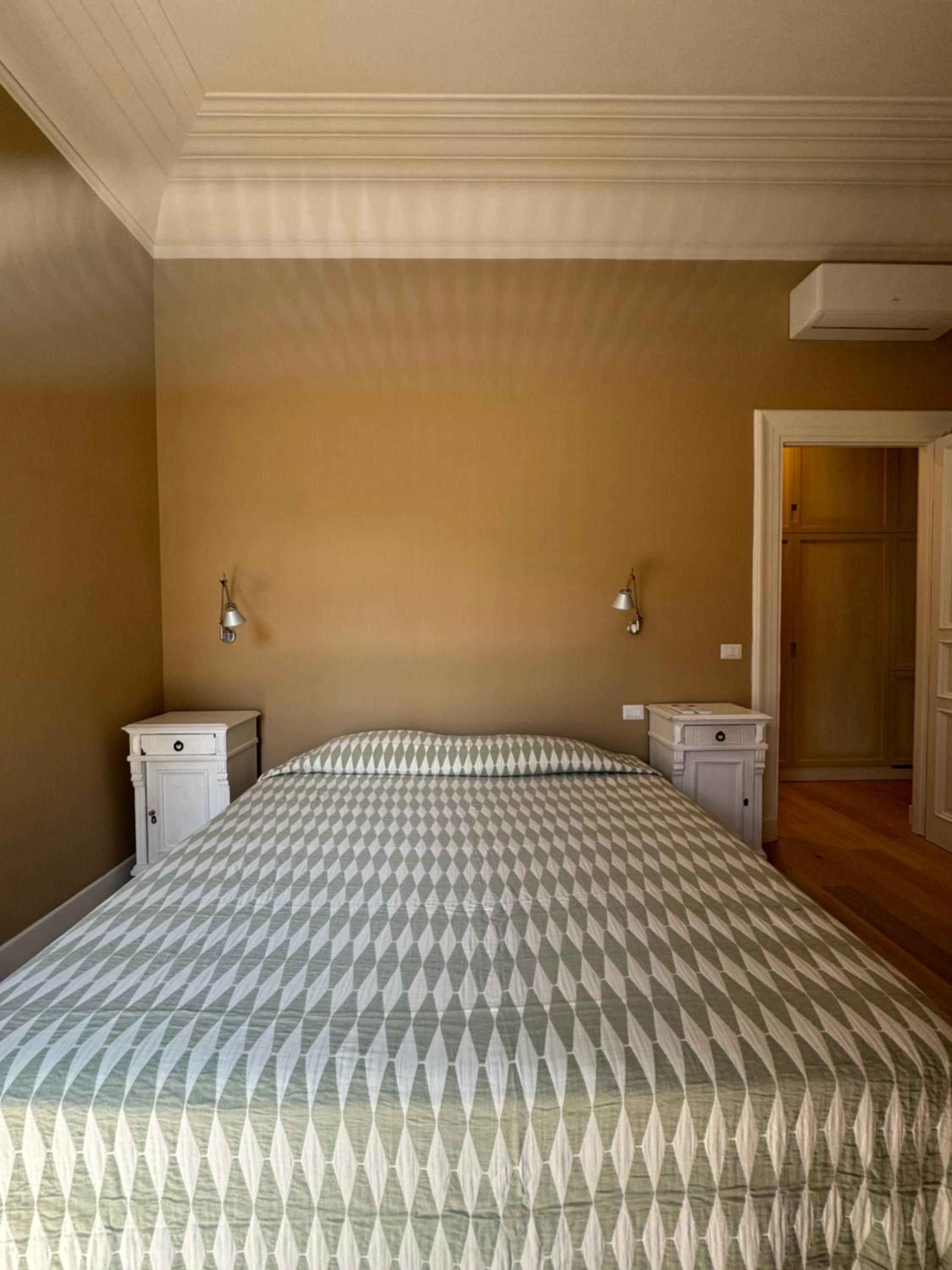 Elegante appartamento con terrazzo