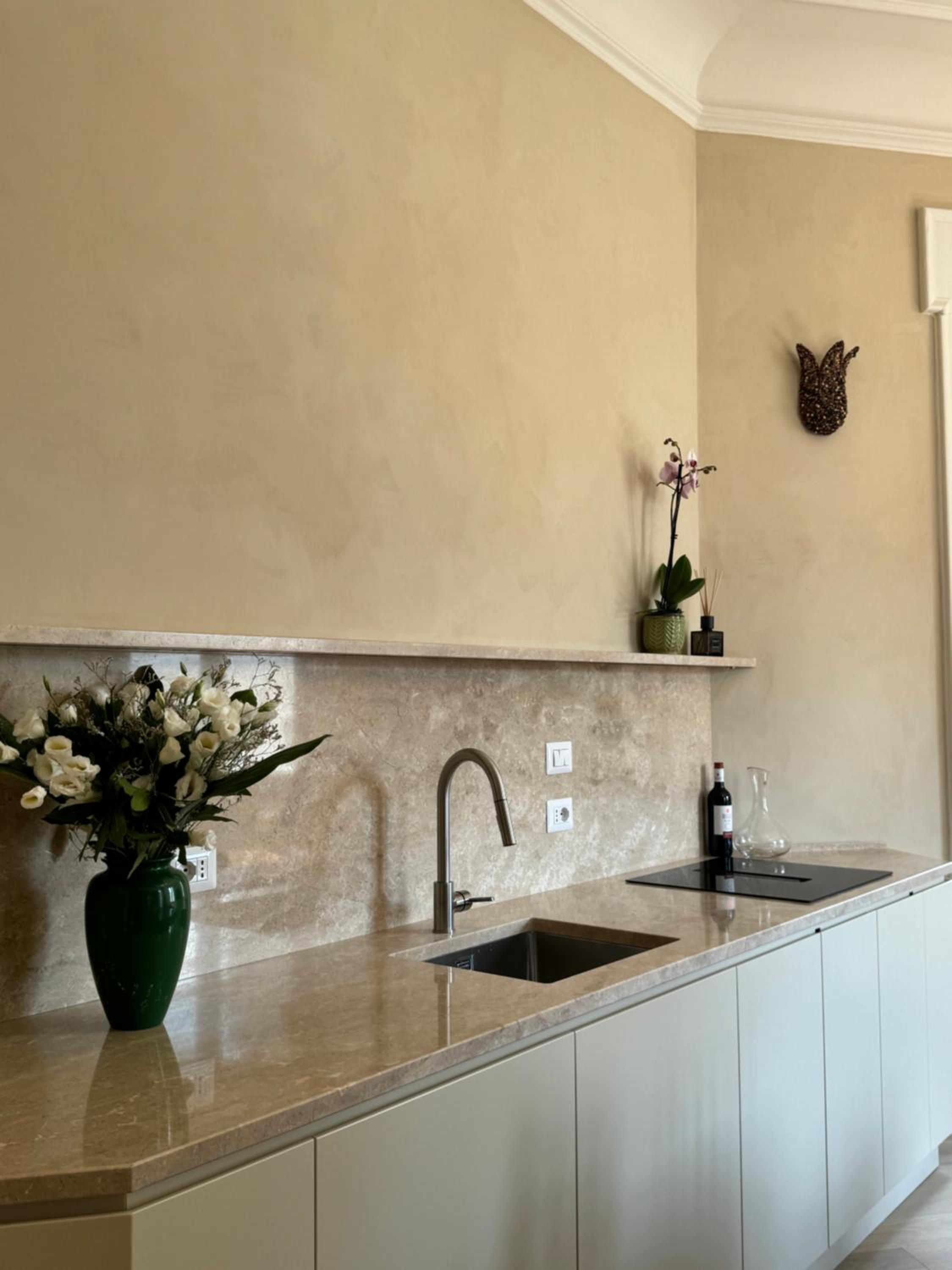 Elegante appartamento con terrazzo