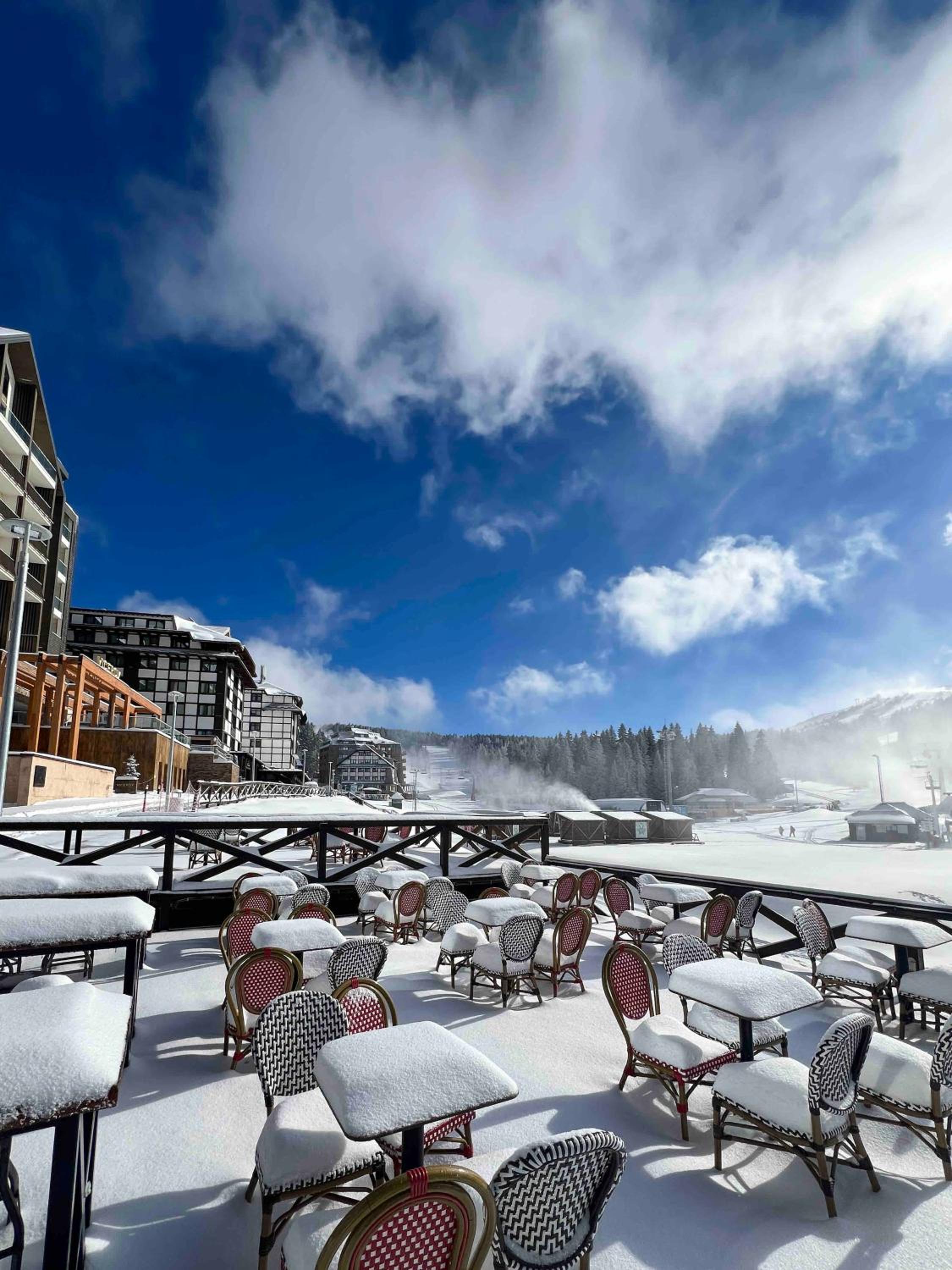 SKY PEAK KRALJEVI ČARDACI APARTMENT