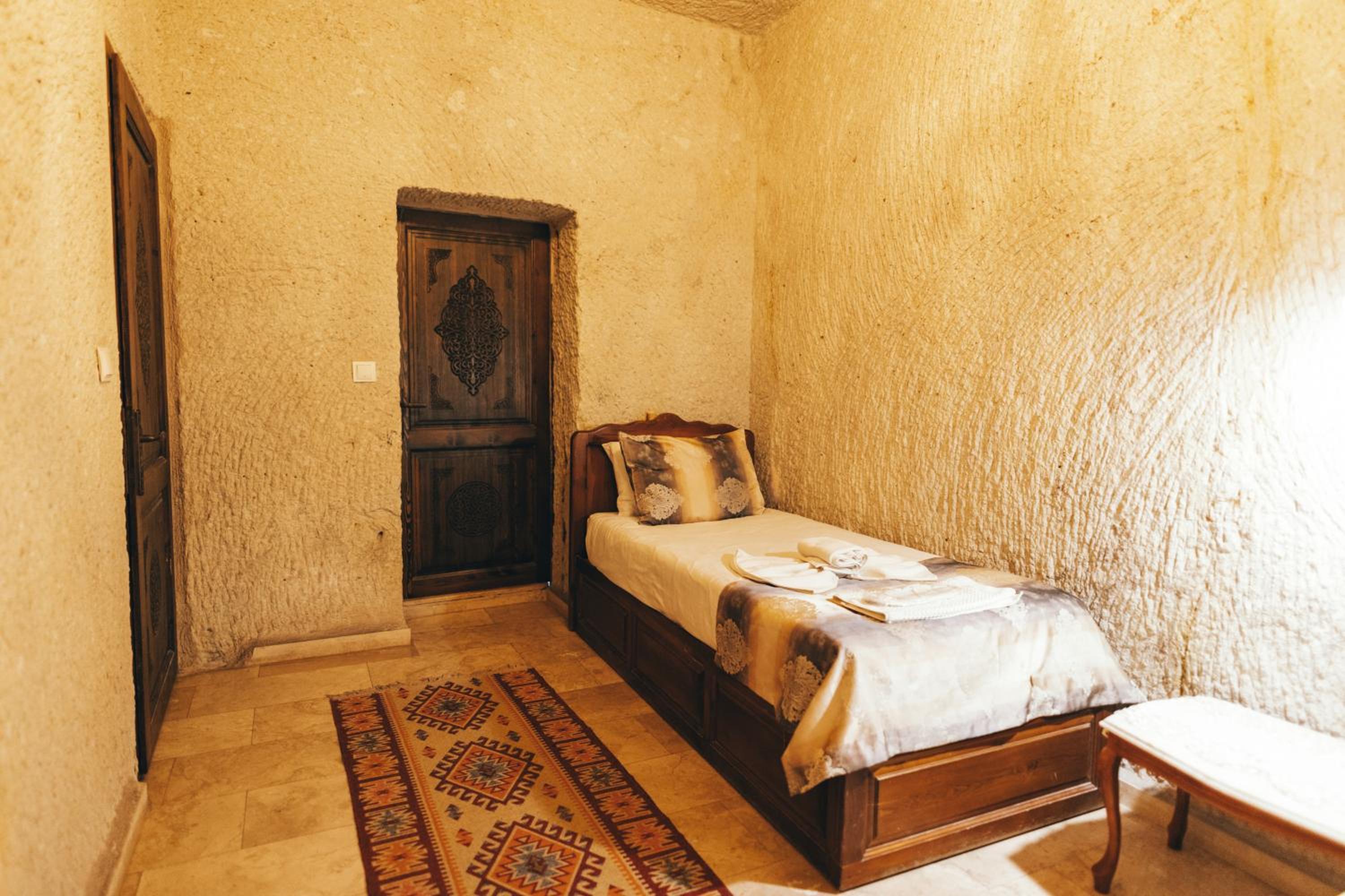 Goreme Valley Cave House becomes Goreme Valley Mağara Evi. - Image 137