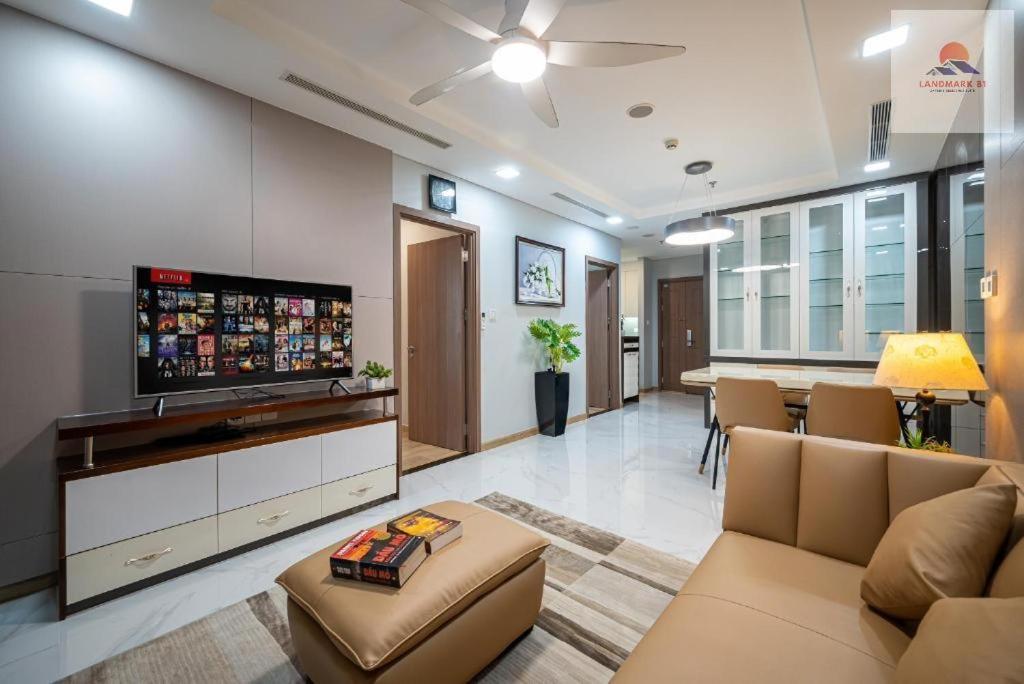 Landmark 81 Skyline Residence Suite
