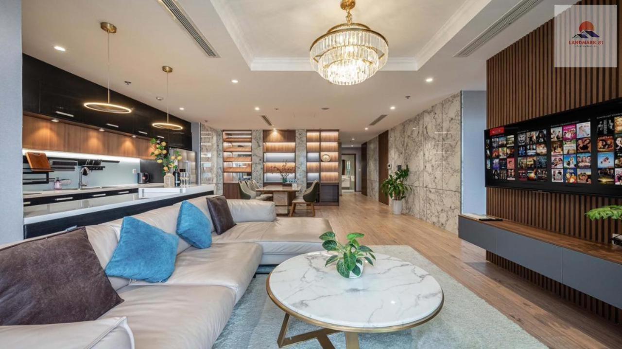 Landmark 81 Skyline Residence Suite