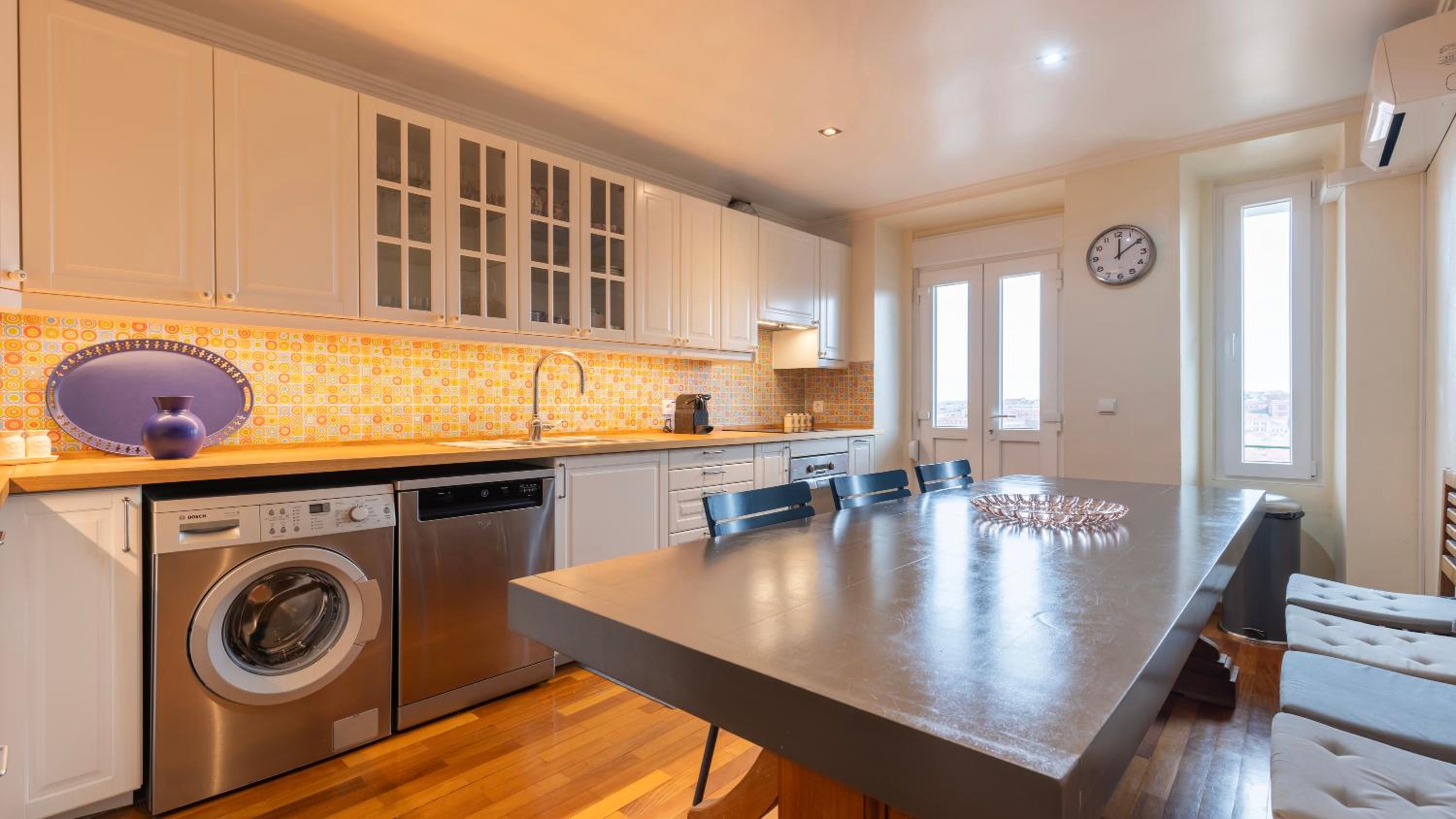 Amazing View Apartment by LovelyStay view 3