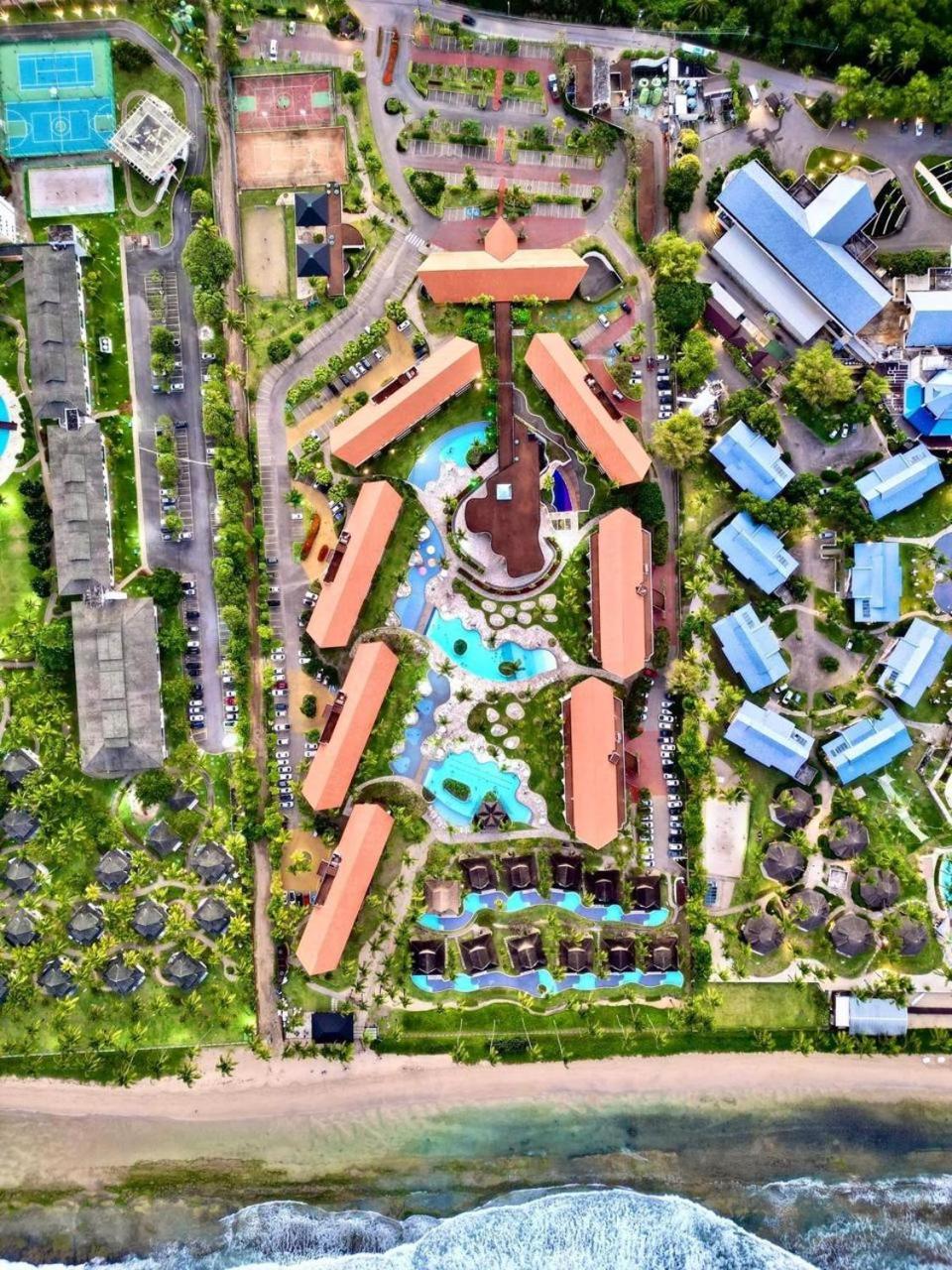 Marulhos Resort Muro alto suíte cinematográfica