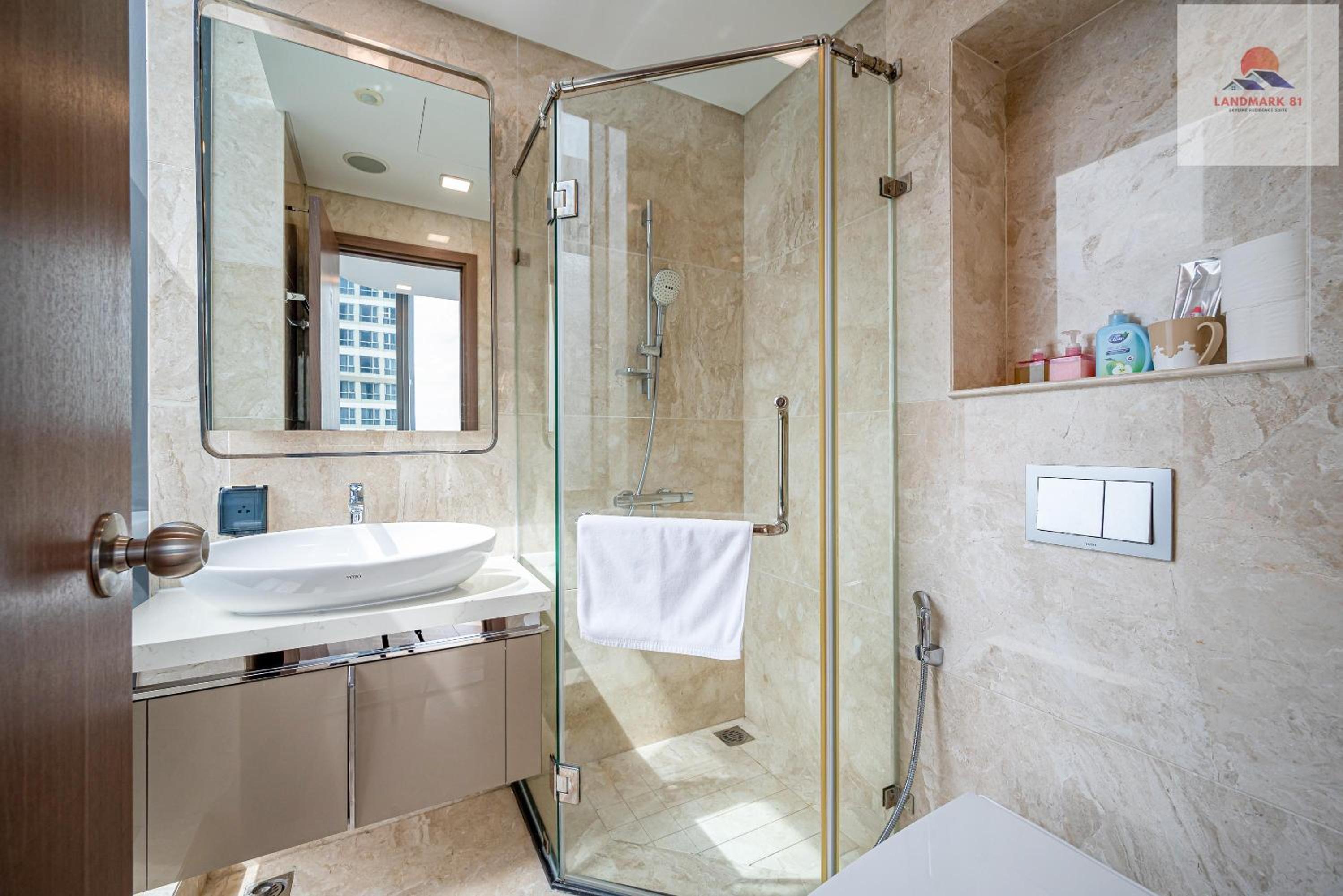 Landmark 81 Skyline Residence Suite