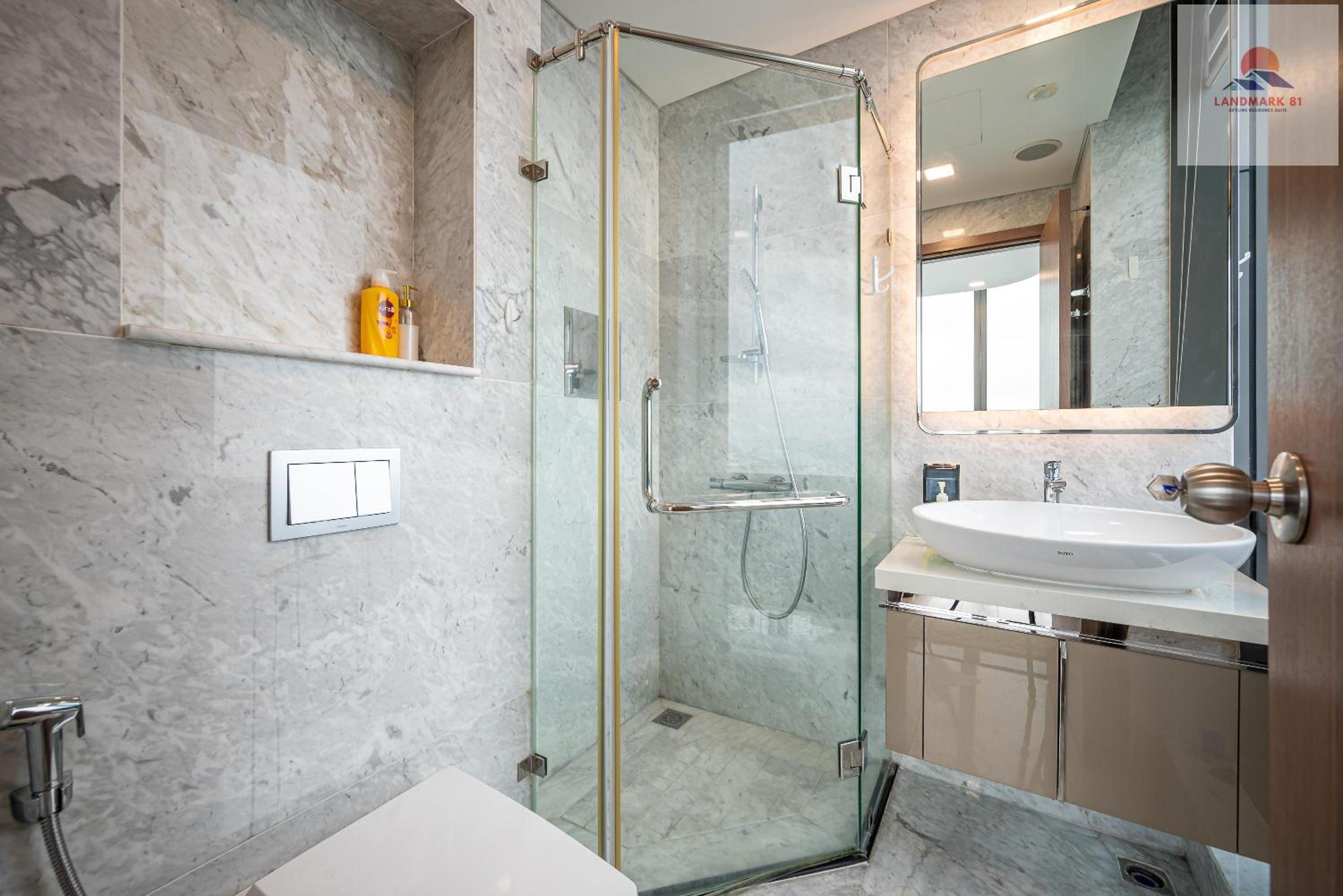 Landmark 81 Skyline Residence Suite