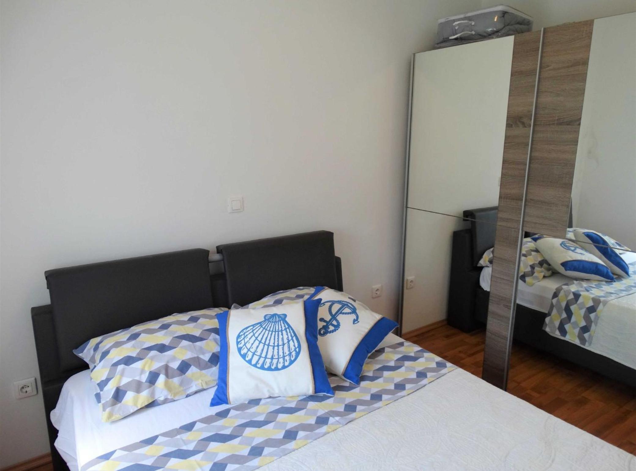 S Sea Apartment with Sea View and Balcony view 4