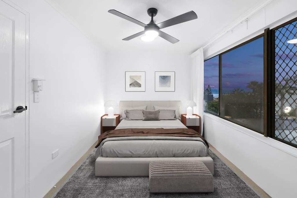 Surfers Paradise 3 Bed Apartment