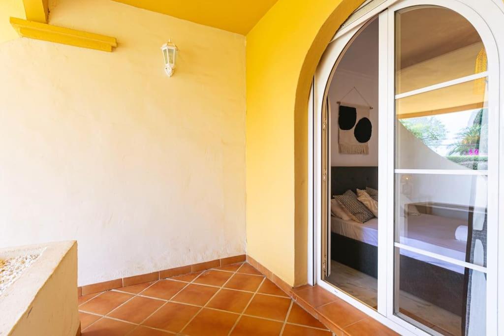 Spacious Apartment Near Puerto Banus