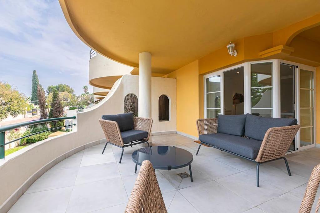Spacious Apartment Near Puerto Banus