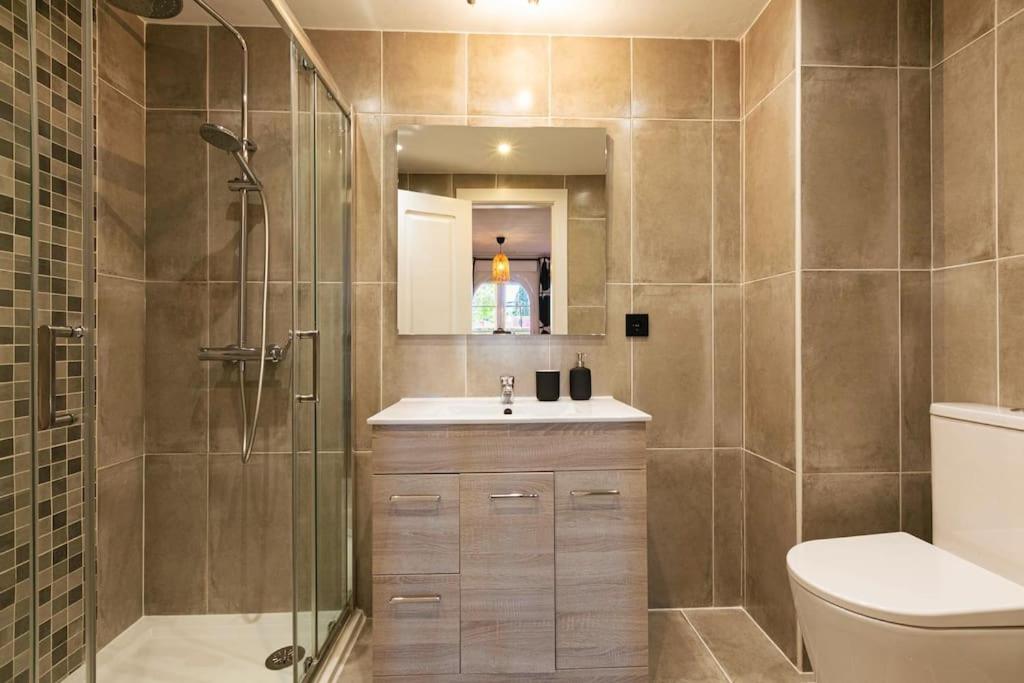 Spacious Apartment Near Puerto Banus