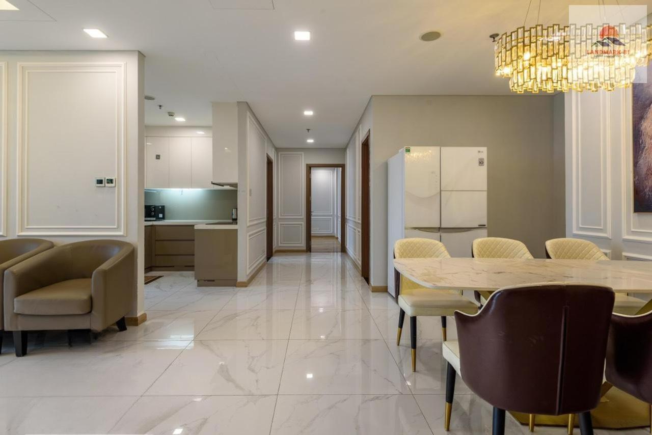 Landmark 81 Skyline Residence Suite