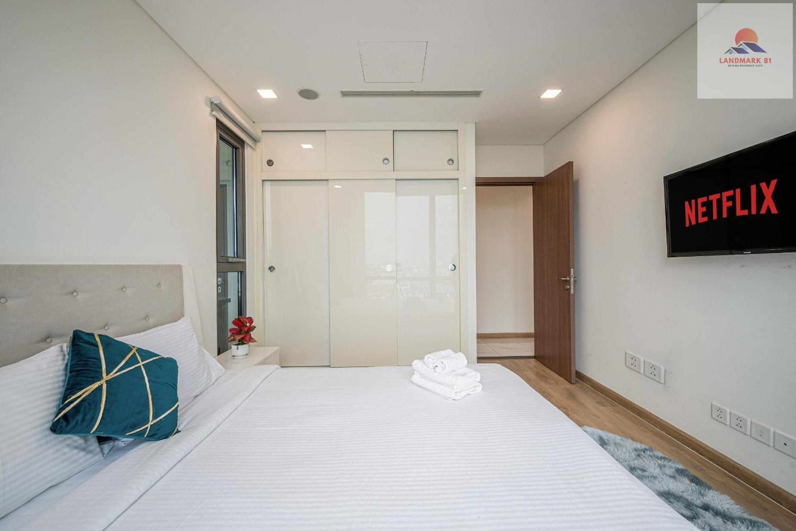 Landmark 81 Skyline Residence Suite