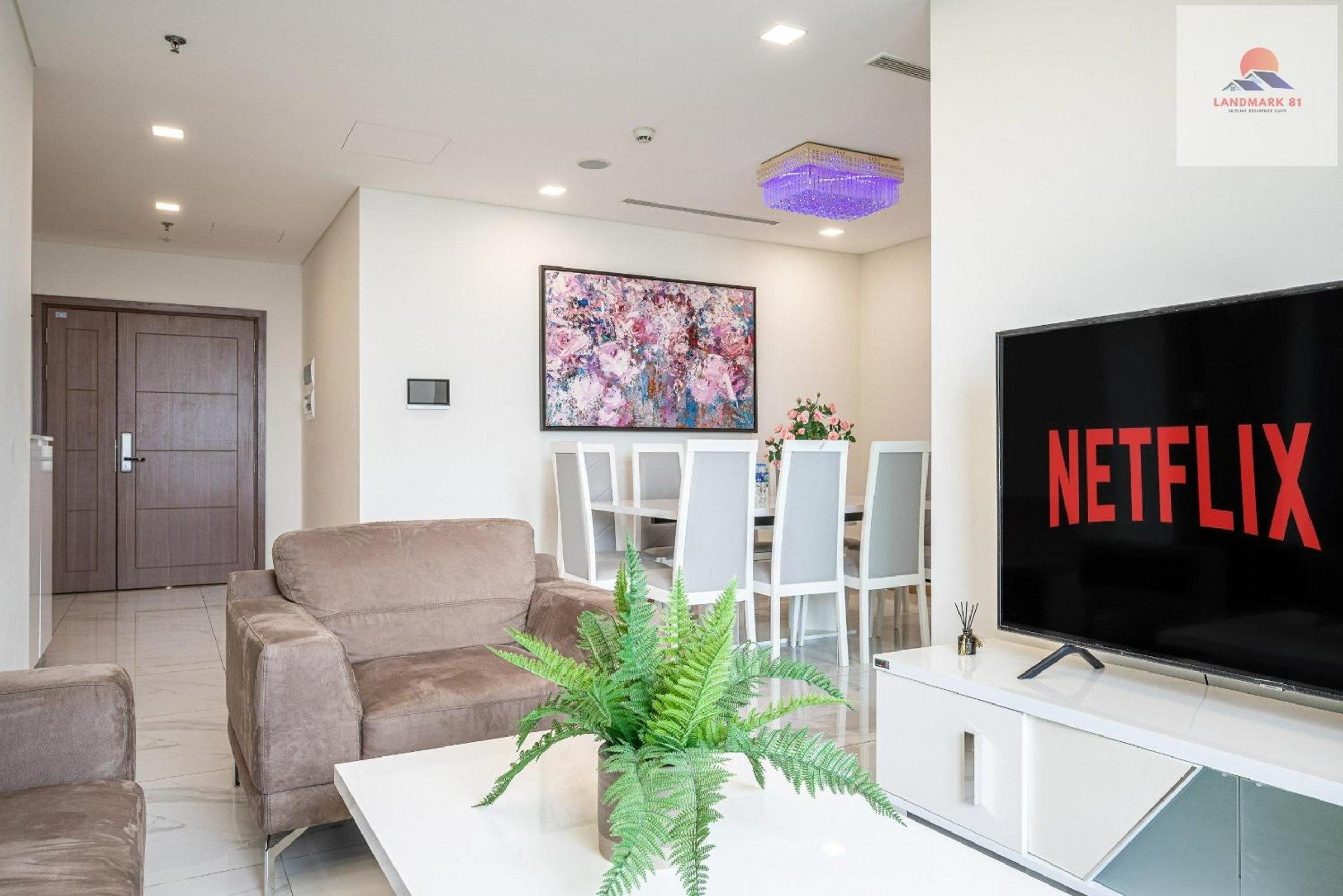 Landmark 81 Skyline Residence Suite
