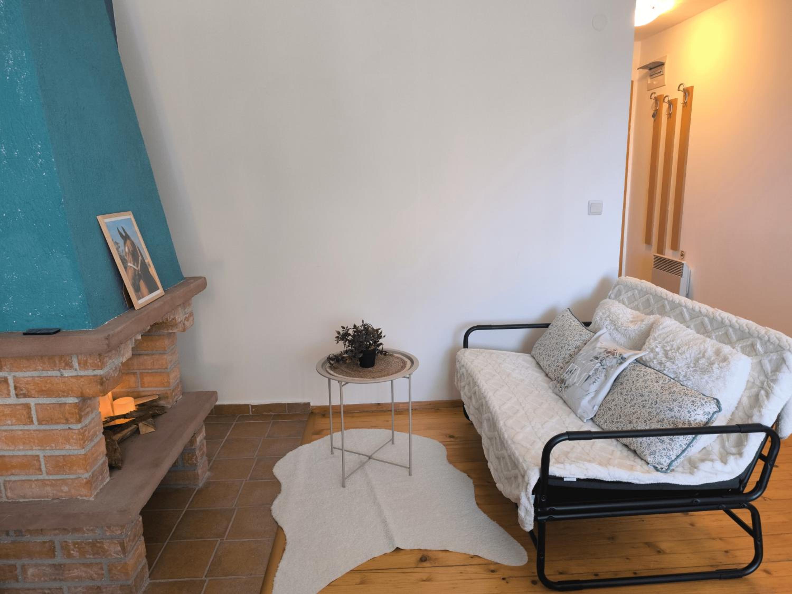 Cozy nature stay, free Bottle of good Wine, Great view, free Parking