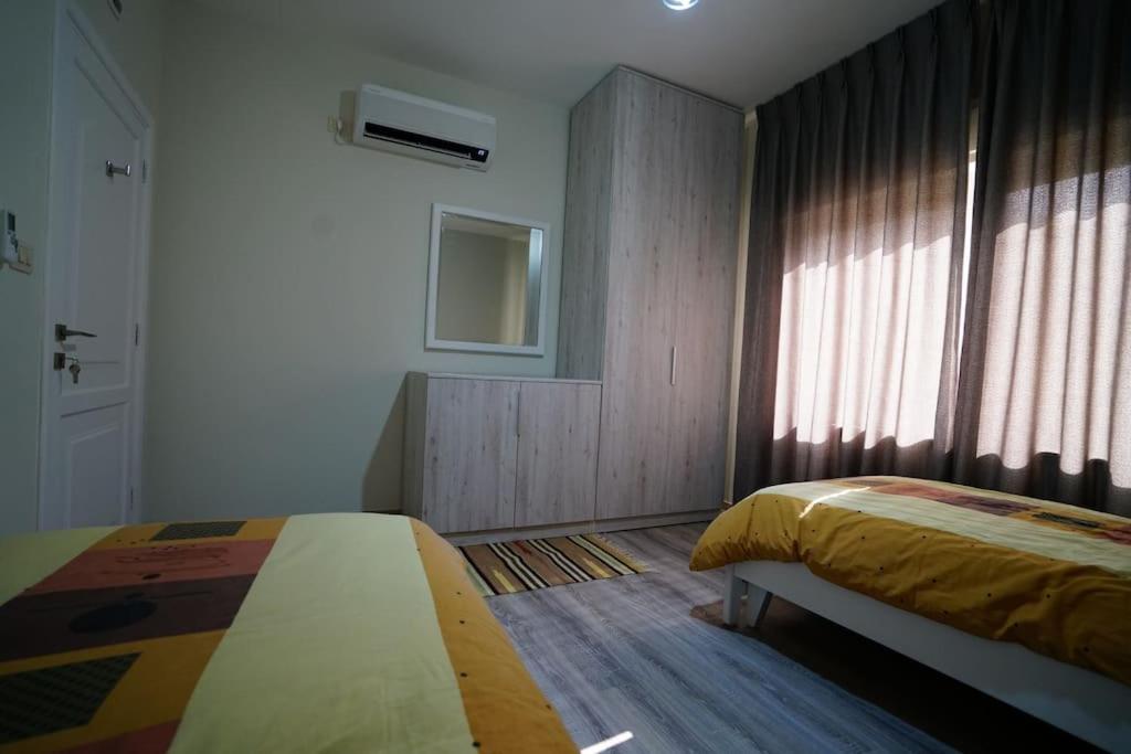 Modern Flat in Heart of Amman view 2