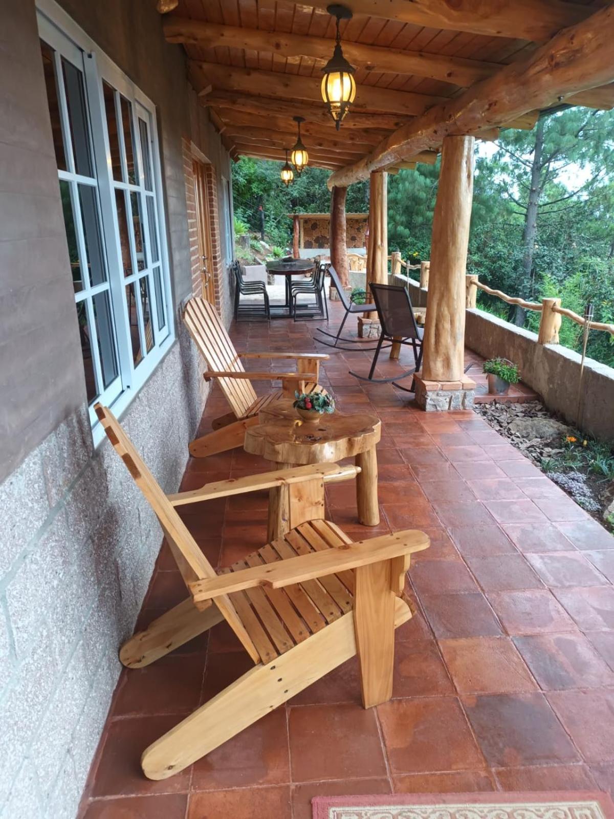 Finca Chuchiyá cabañas Tecpan