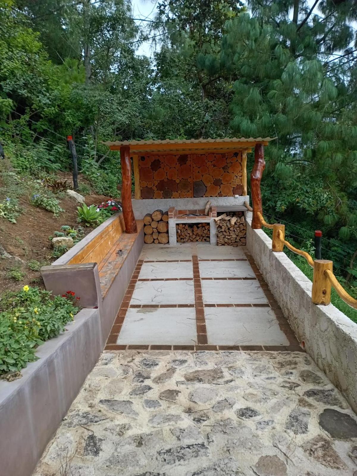 Finca Chuchiyá cabañas Tecpan