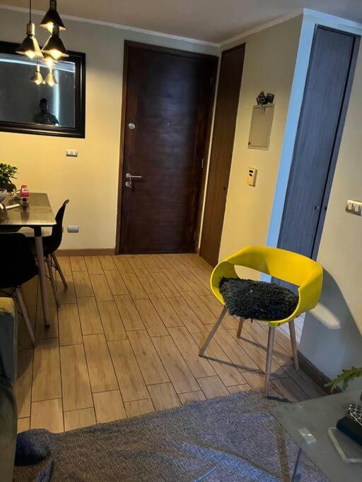 Exclusivo y amplio departamento 42 mts Stgo centro