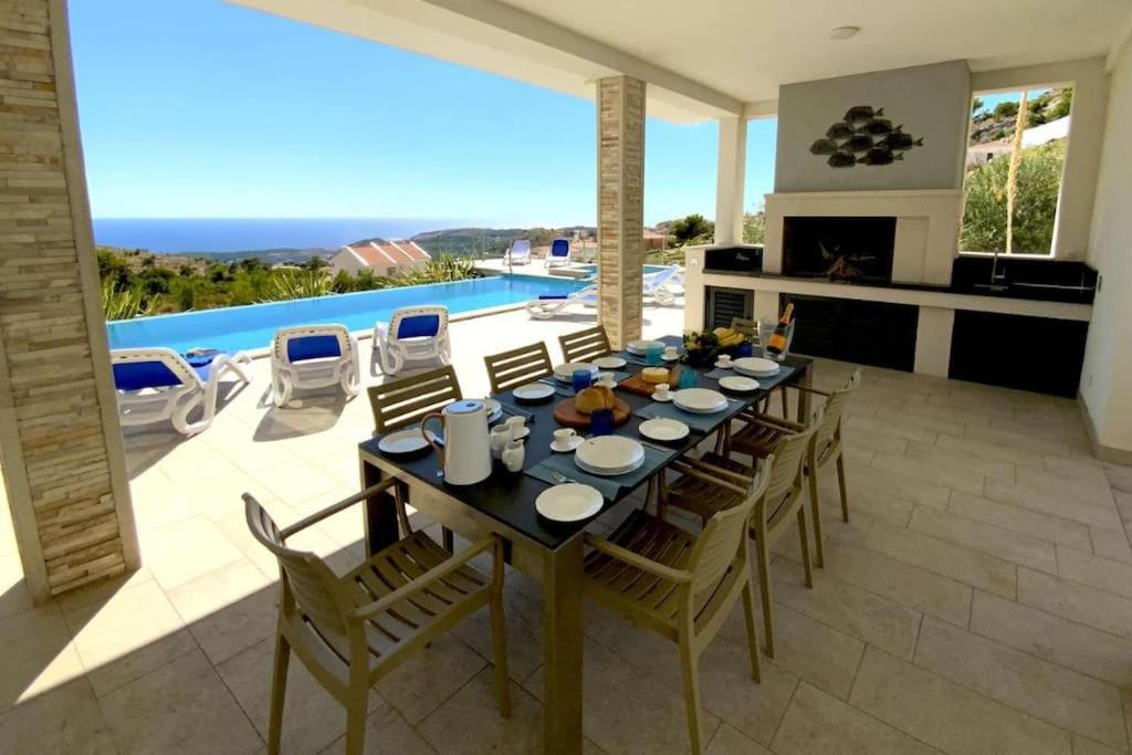 Villa Andrea with private pool near Dubrovnik