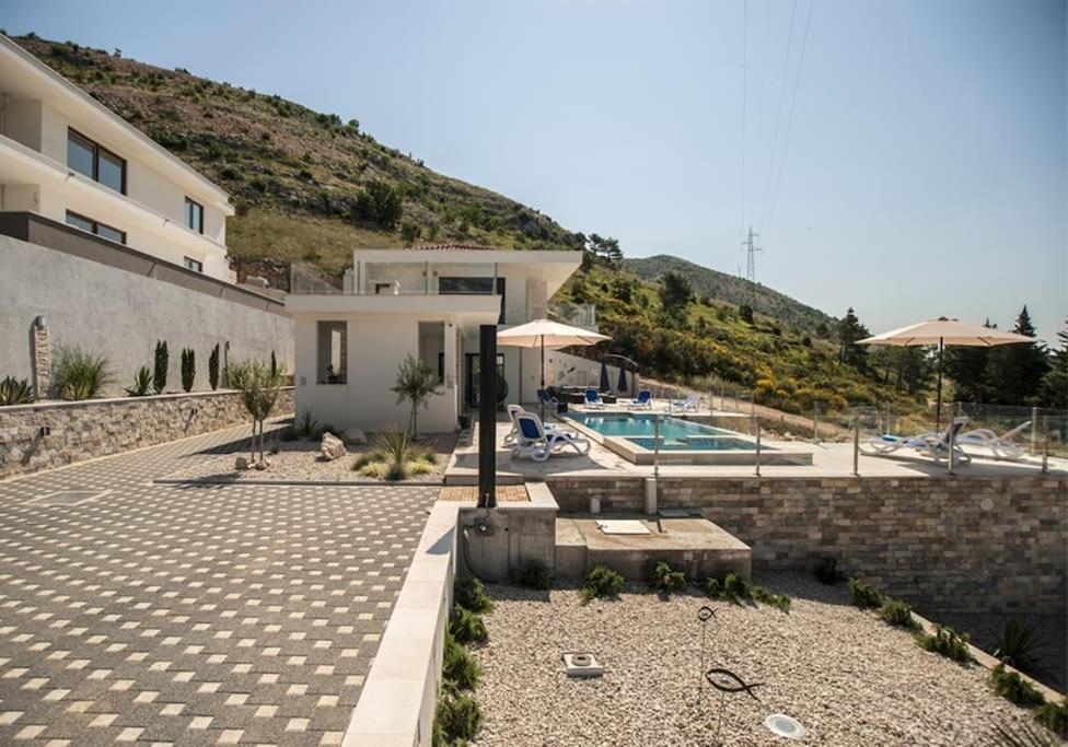 Villa Andrea with private pool near Dubrovnik