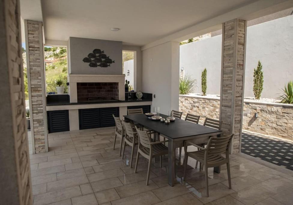 Villa Andrea with private pool near Dubrovnik