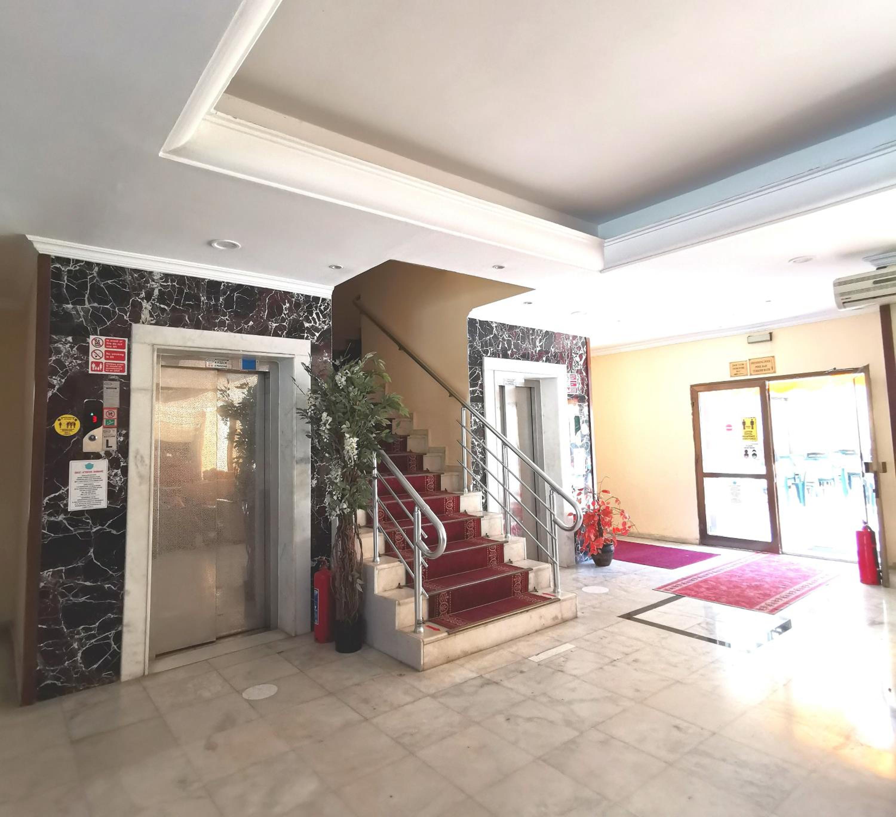 Intermar Hotel - Image 23