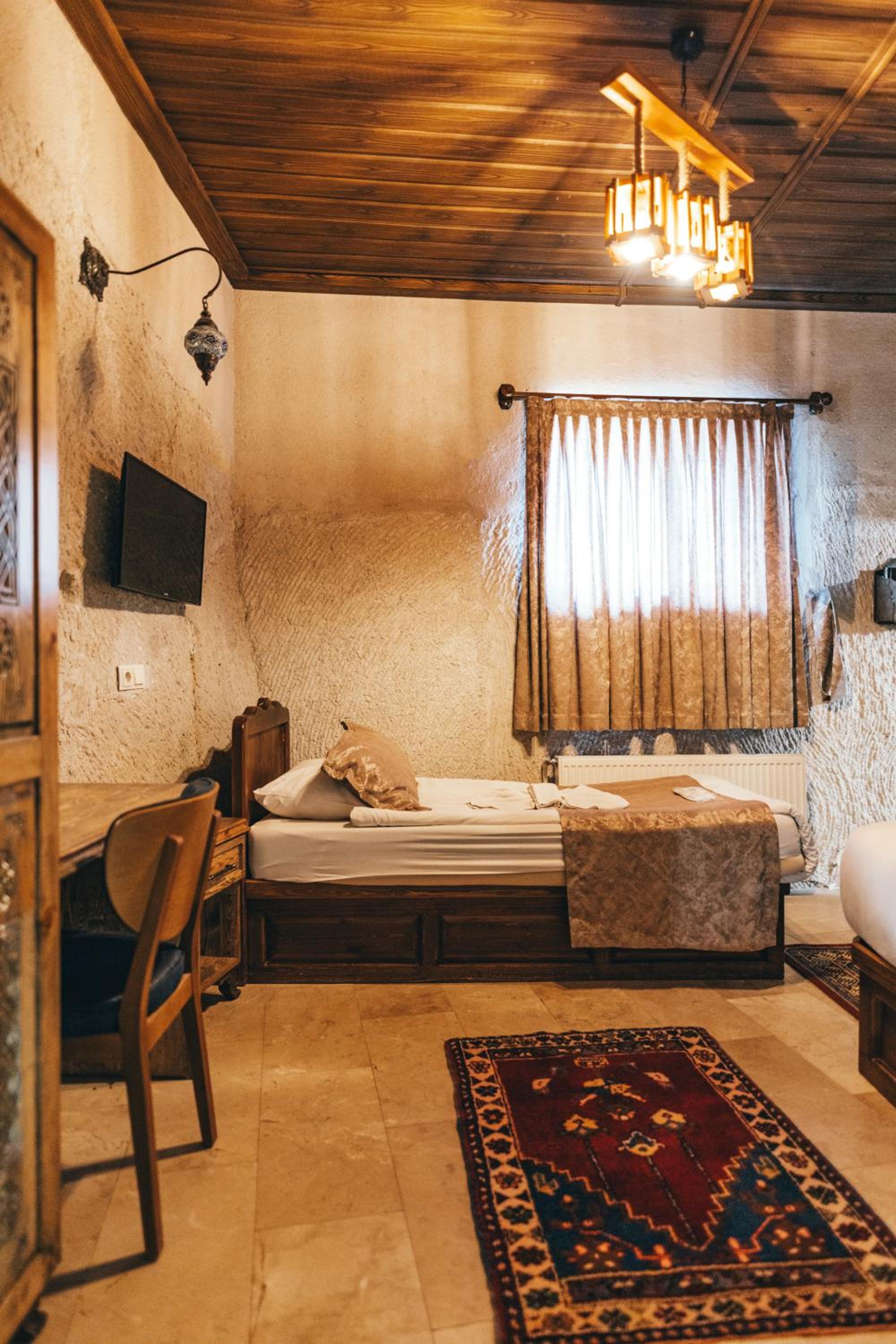 Goreme Valley Cave House becomes Goreme Valley Mağara Evi. - Image 37