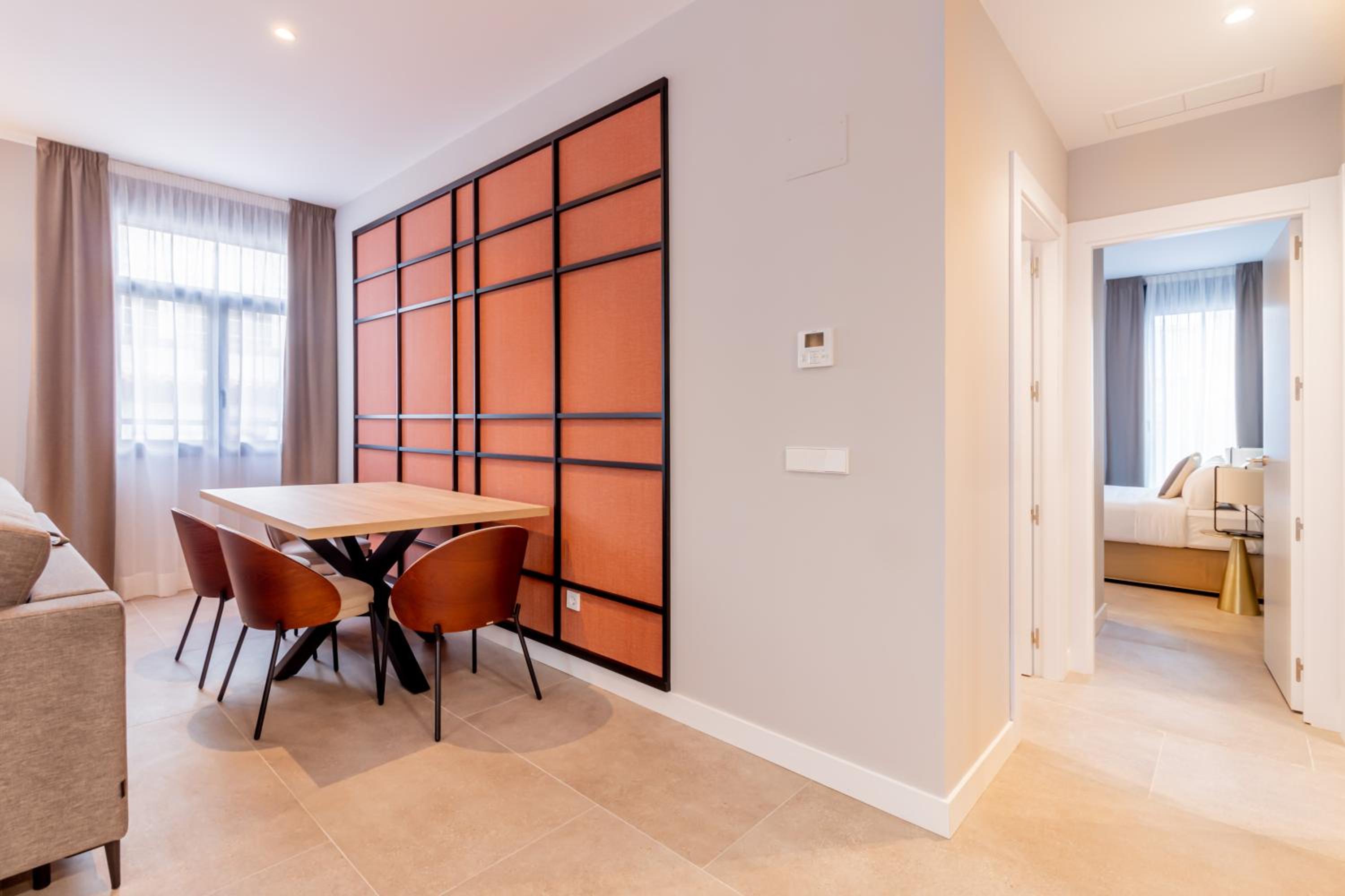 Home Art Apartments Bernabéu