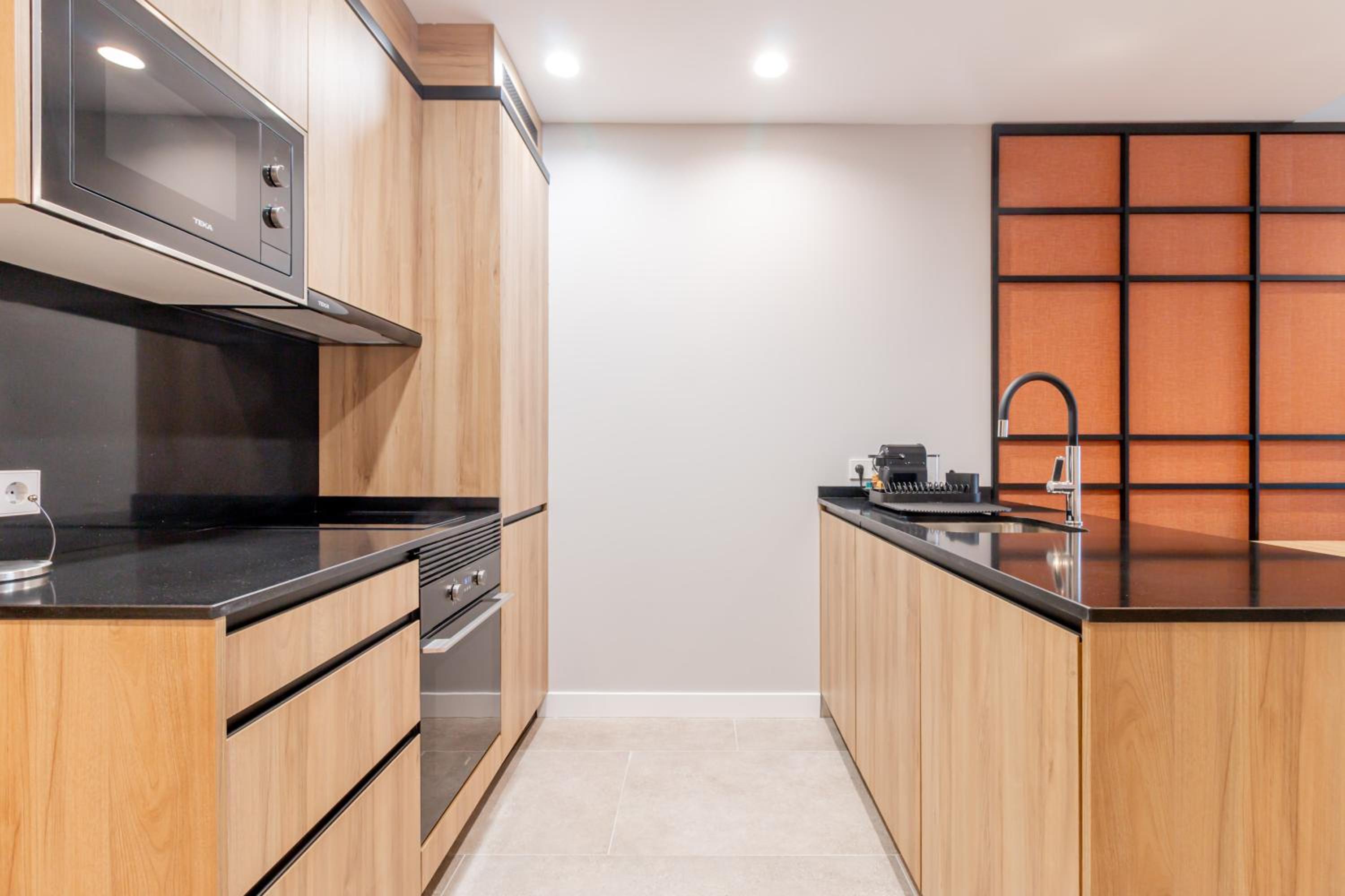 Home Art Apartments Bernabéu