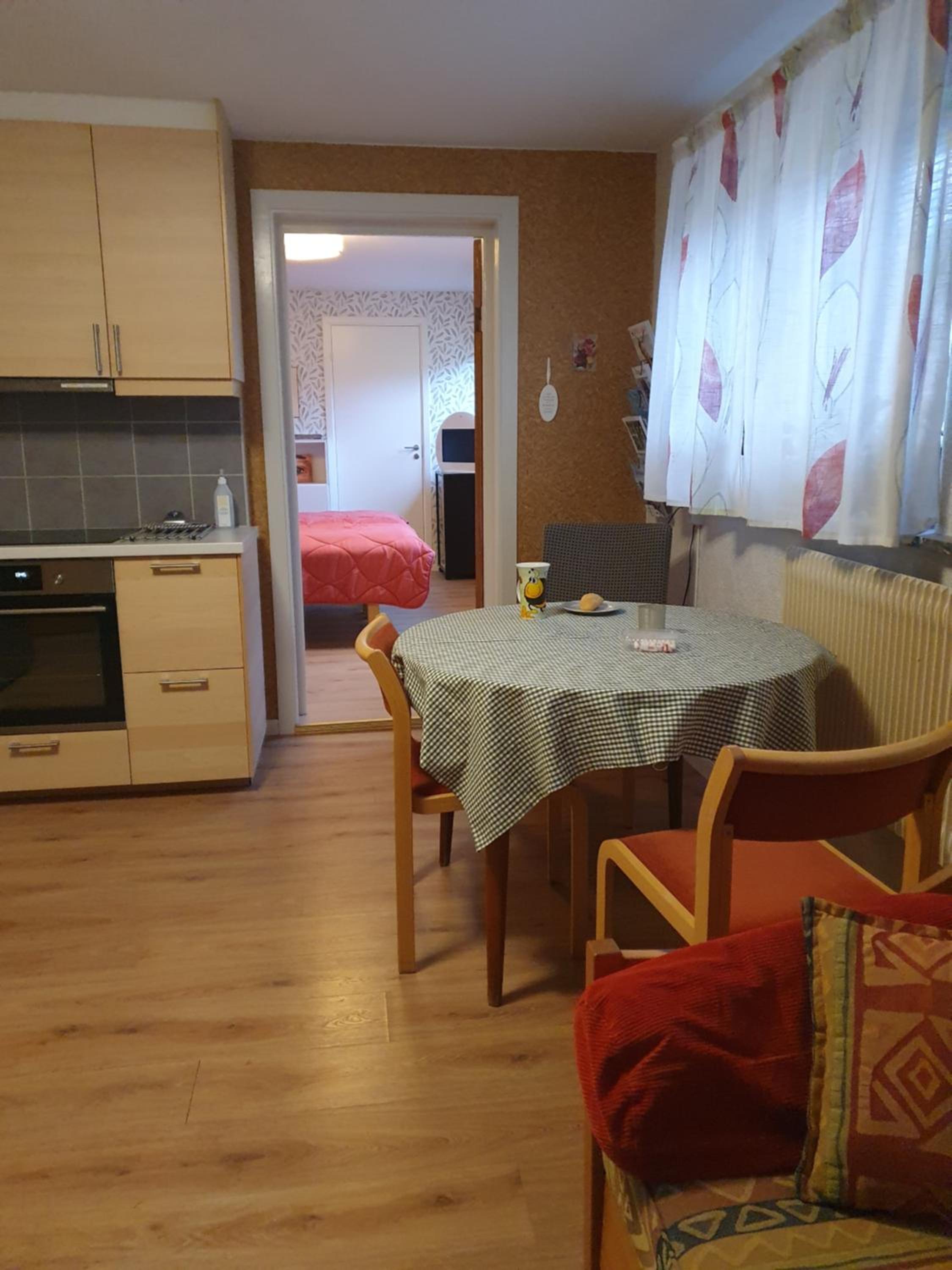Photo 7