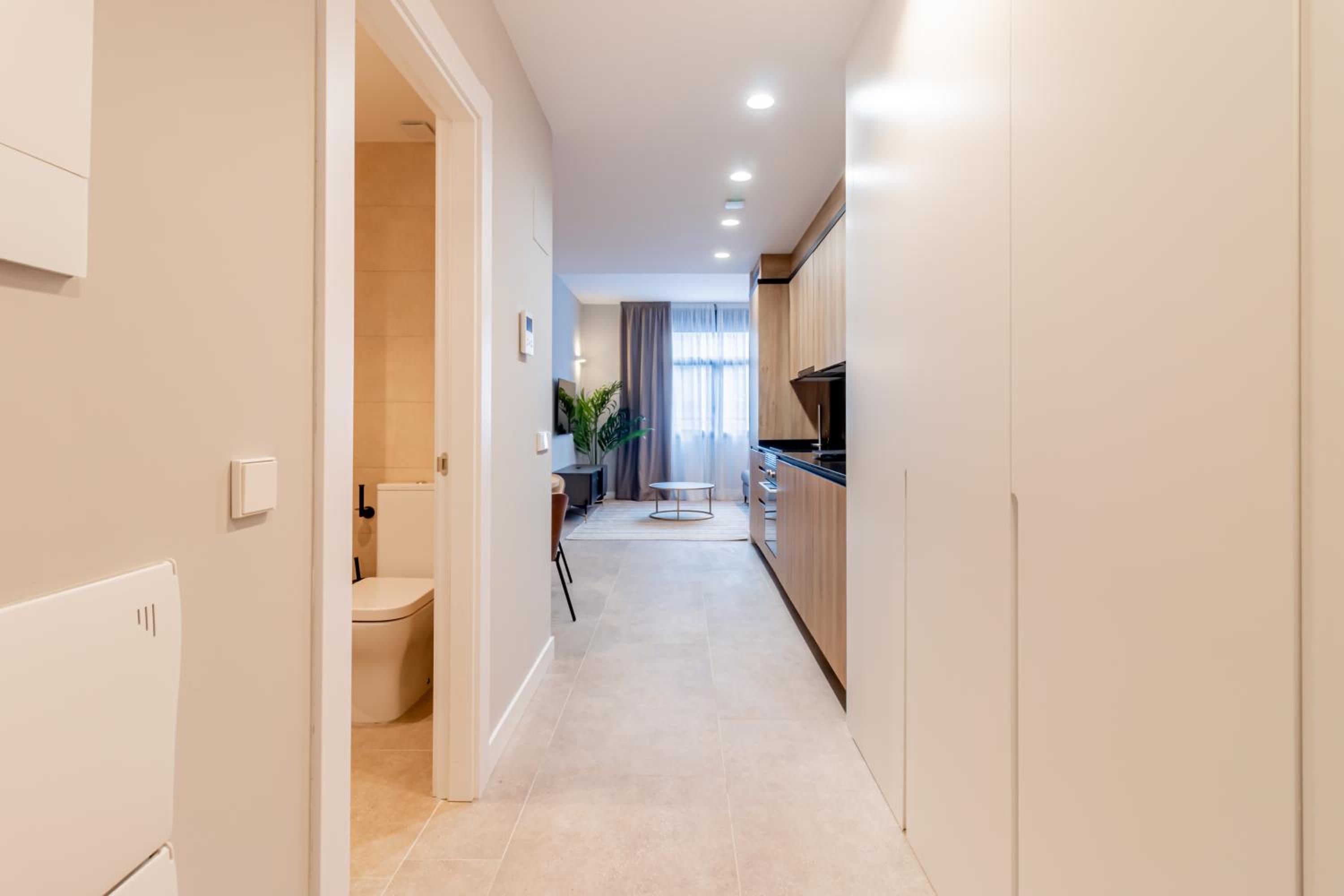 Home Art Apartments Bernabéu