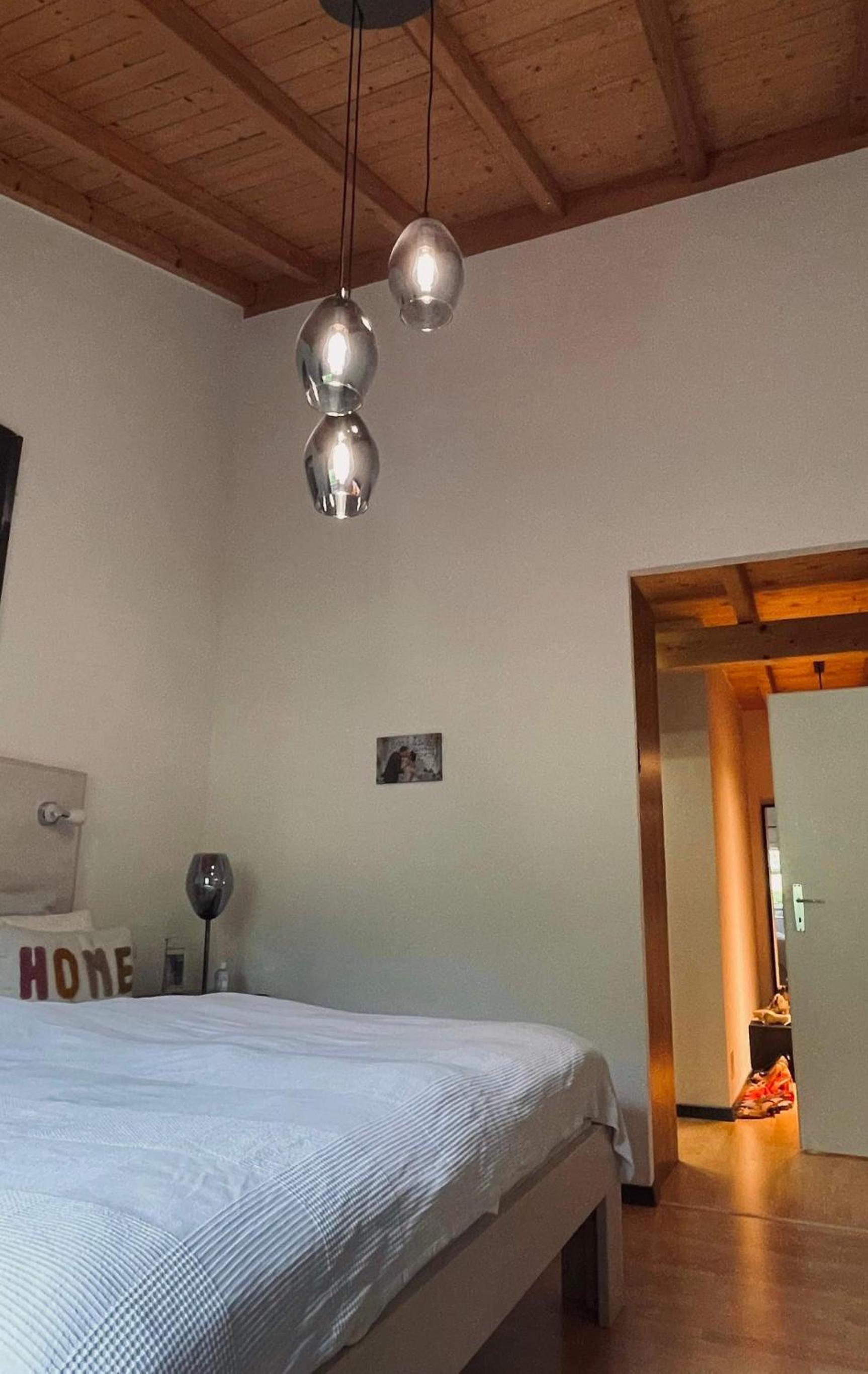 Spacious Family Home - Train Access, Swim Spa, Veranda, Pétanque, Perfect Base