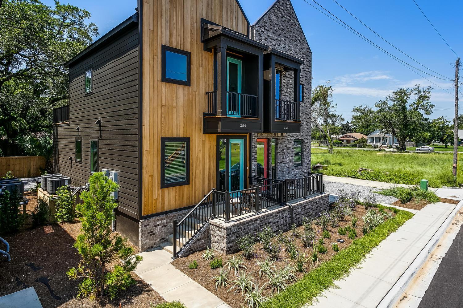 Downtown Pensacola Townhome - Clubb St view 2