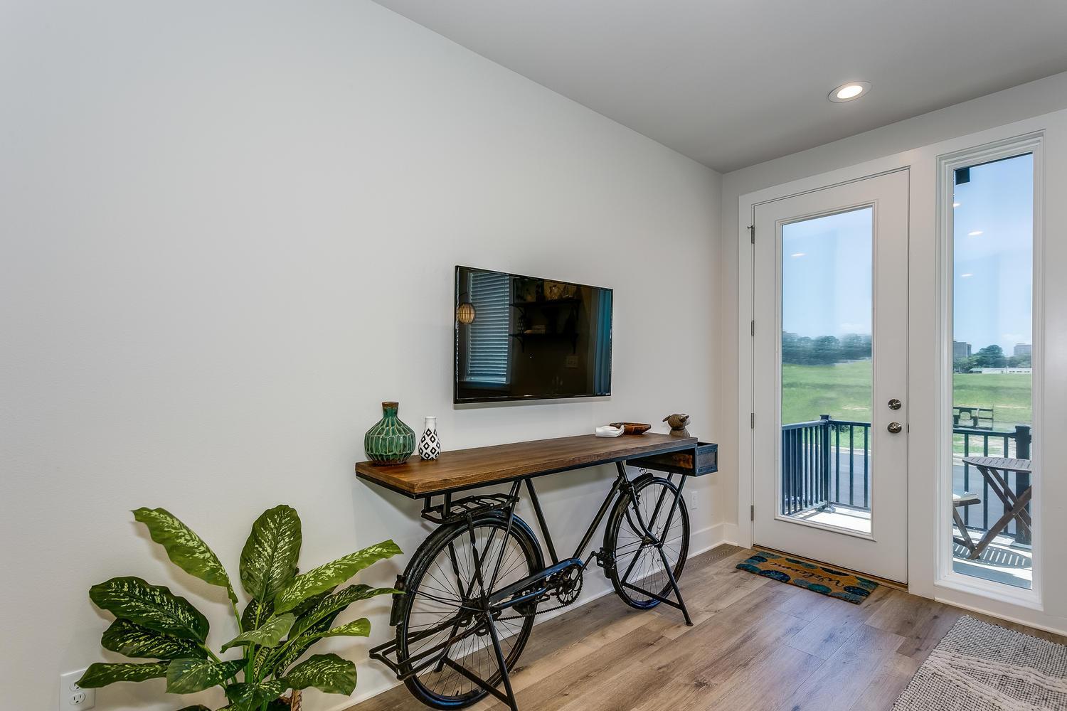Downtown Pensacola Townhome - Clubb St view 5