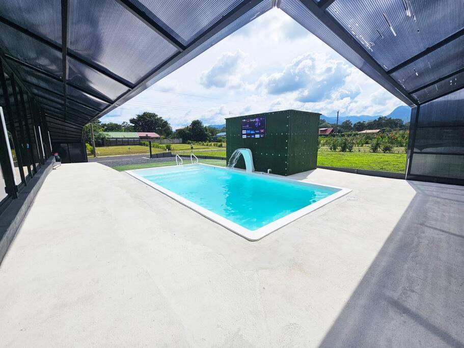 Casa Cristal # 1